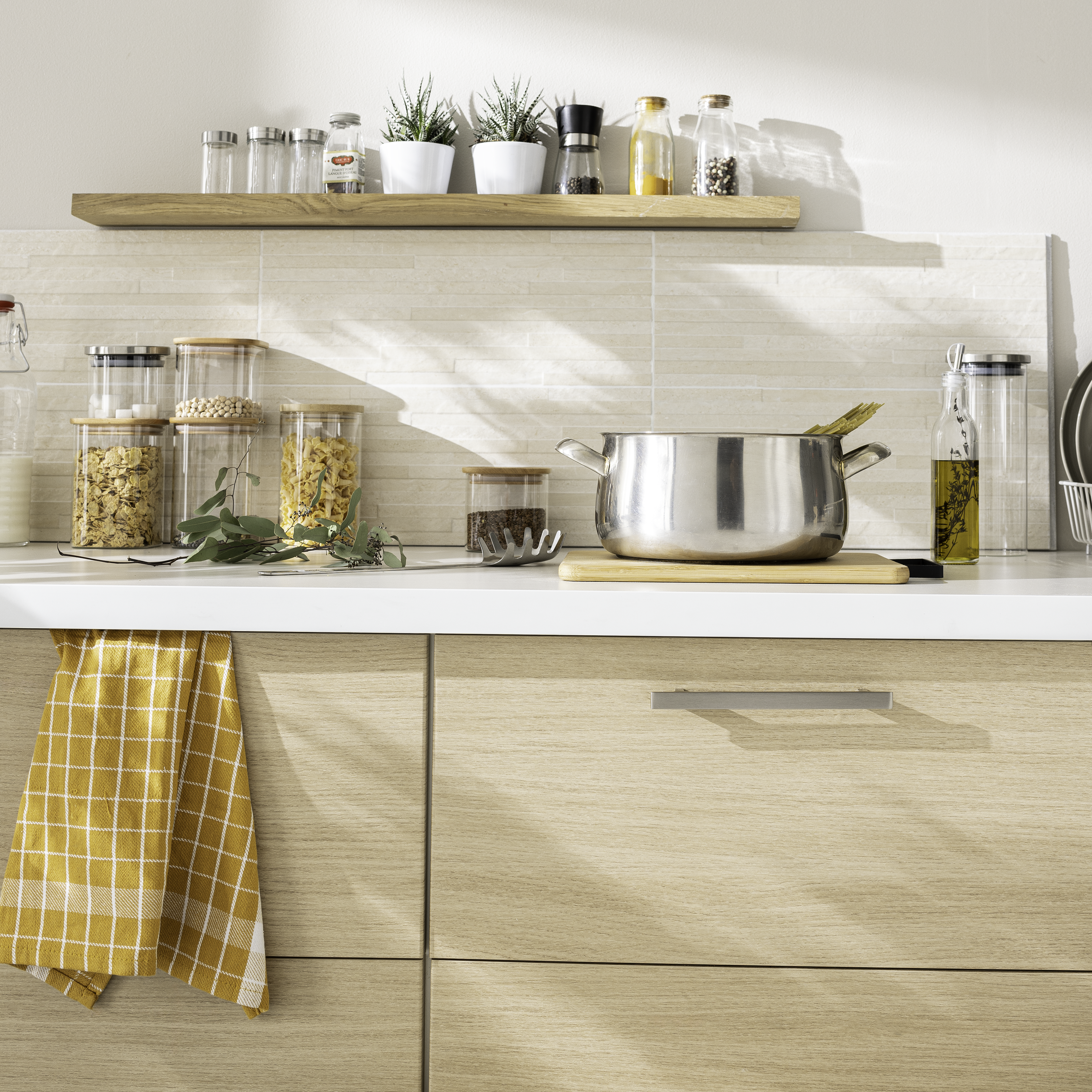 Maniglia per mobili INSPIRE Ios in alluminio argento spazzolato lucido interasse 160 mm - 2