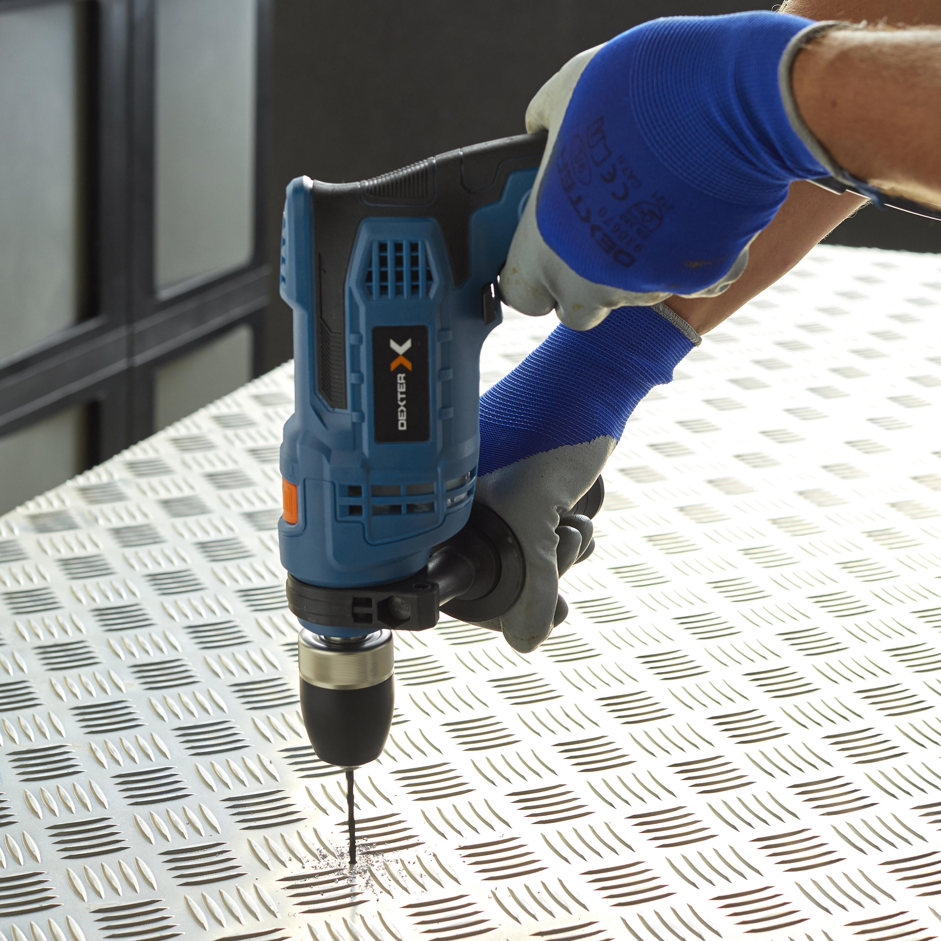Berbequim percutor com fio 900W 3000 rpm Dexter 900ID2.5 - 9