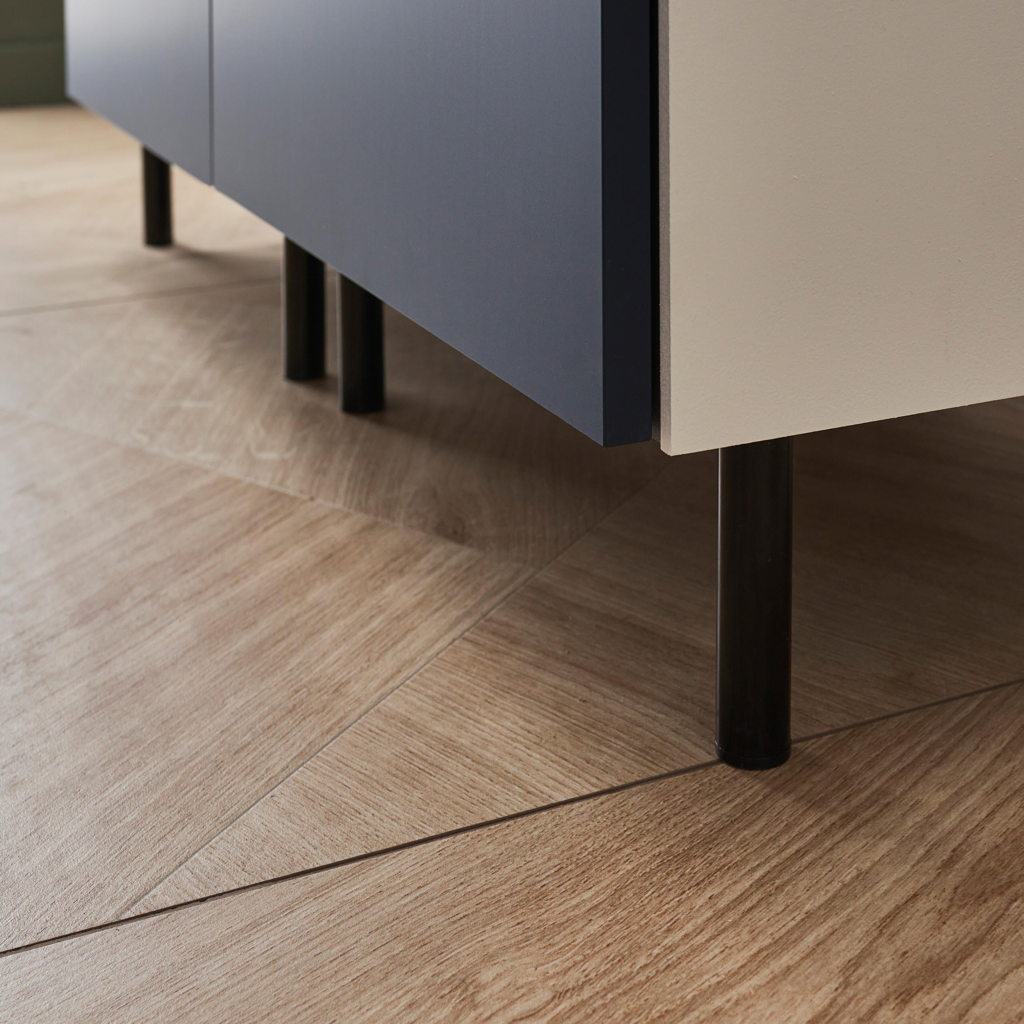 Poignée de meuble Neo, aluminium noir laqué, entraxe 32 mm - 8