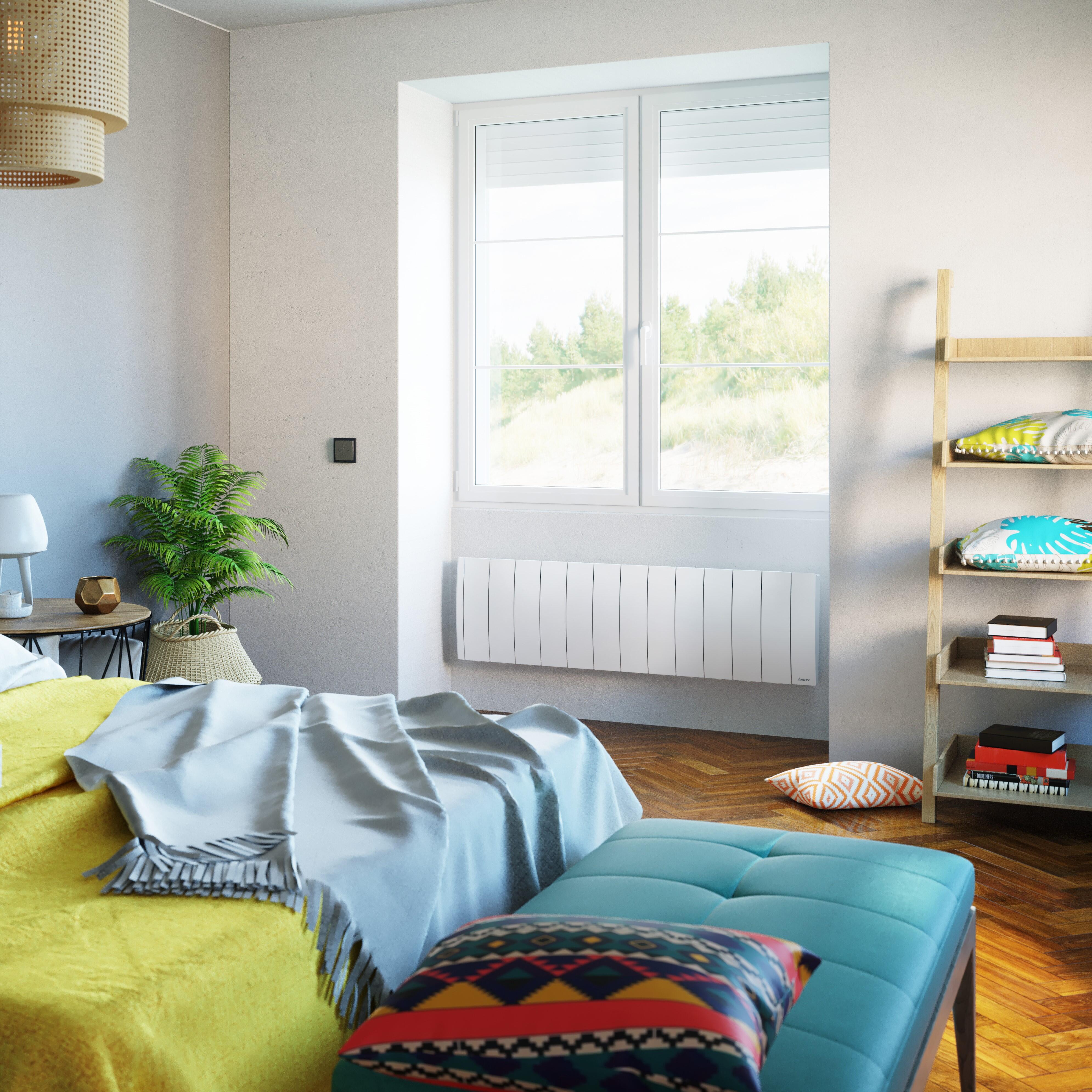 Radiateur électrique connecté inertie fluide 1400W SAUTER Ipala plinthe blanc - 2