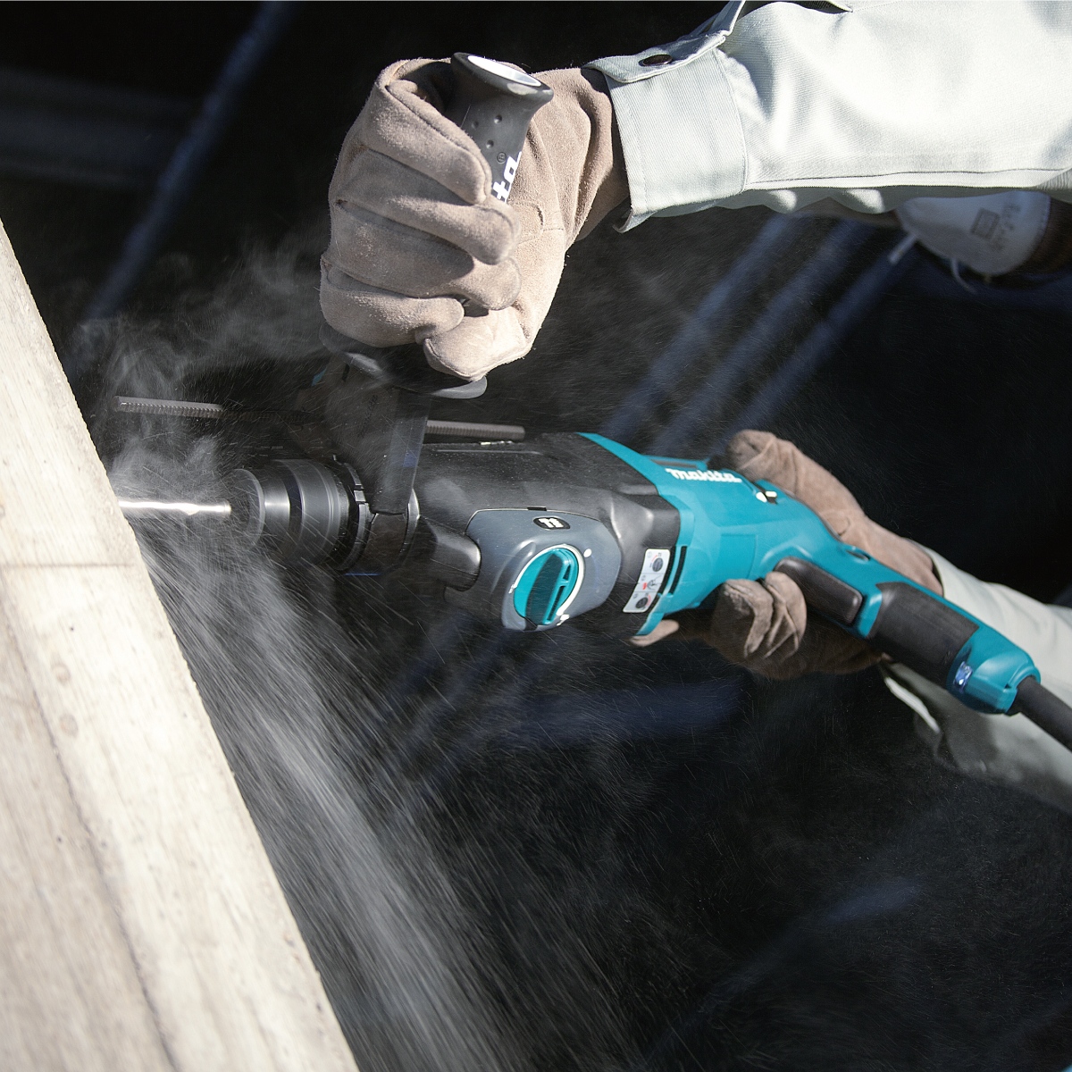 Martillo perforador MAKITA 710W 2,3J