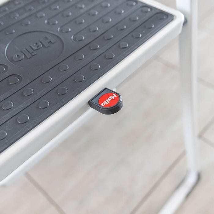 Escabeau marchepied 3 marches verrouillage sécurisé Hailo