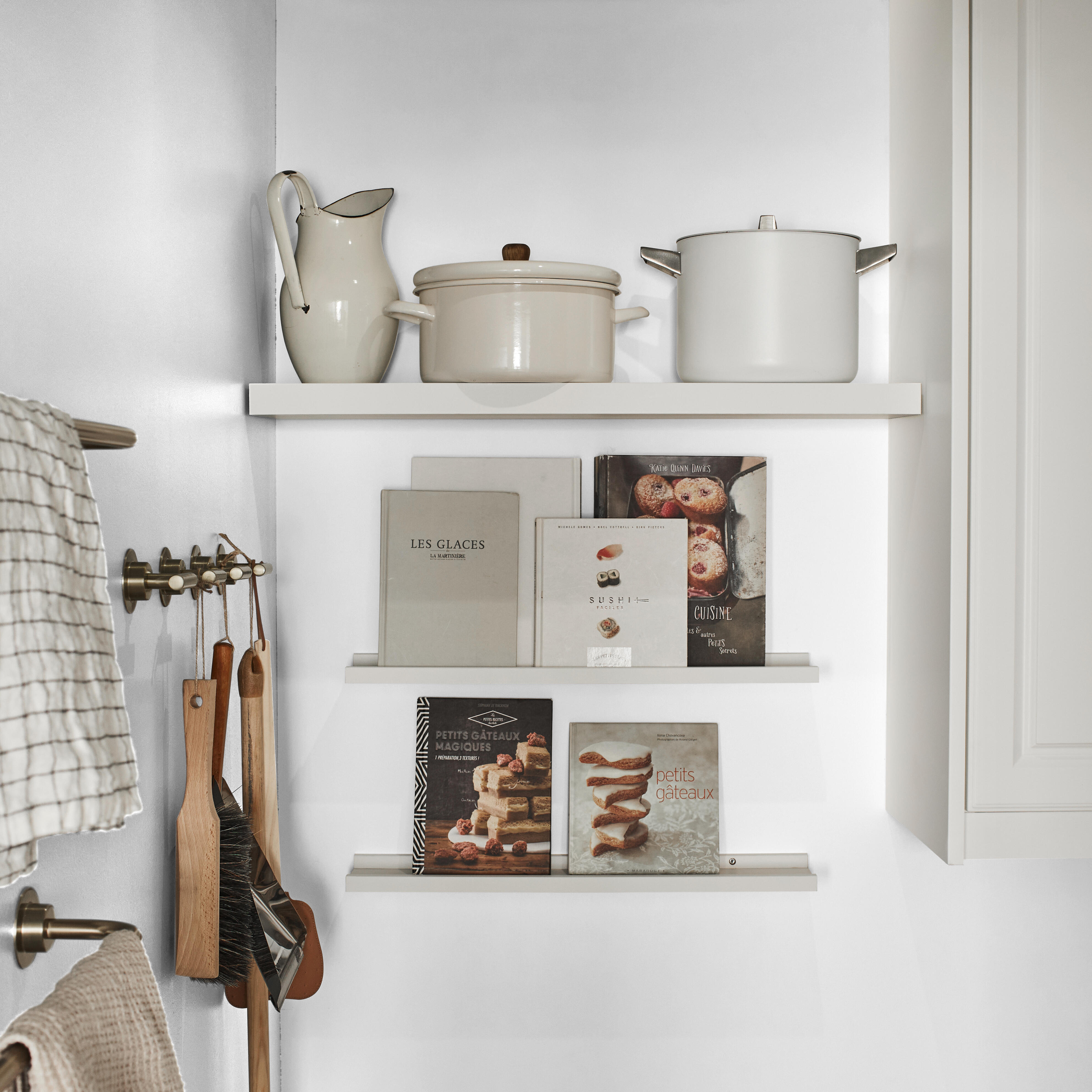 Peinture mur, boiserie blanc satin LUXENS Cuisine et bain 2L - 4