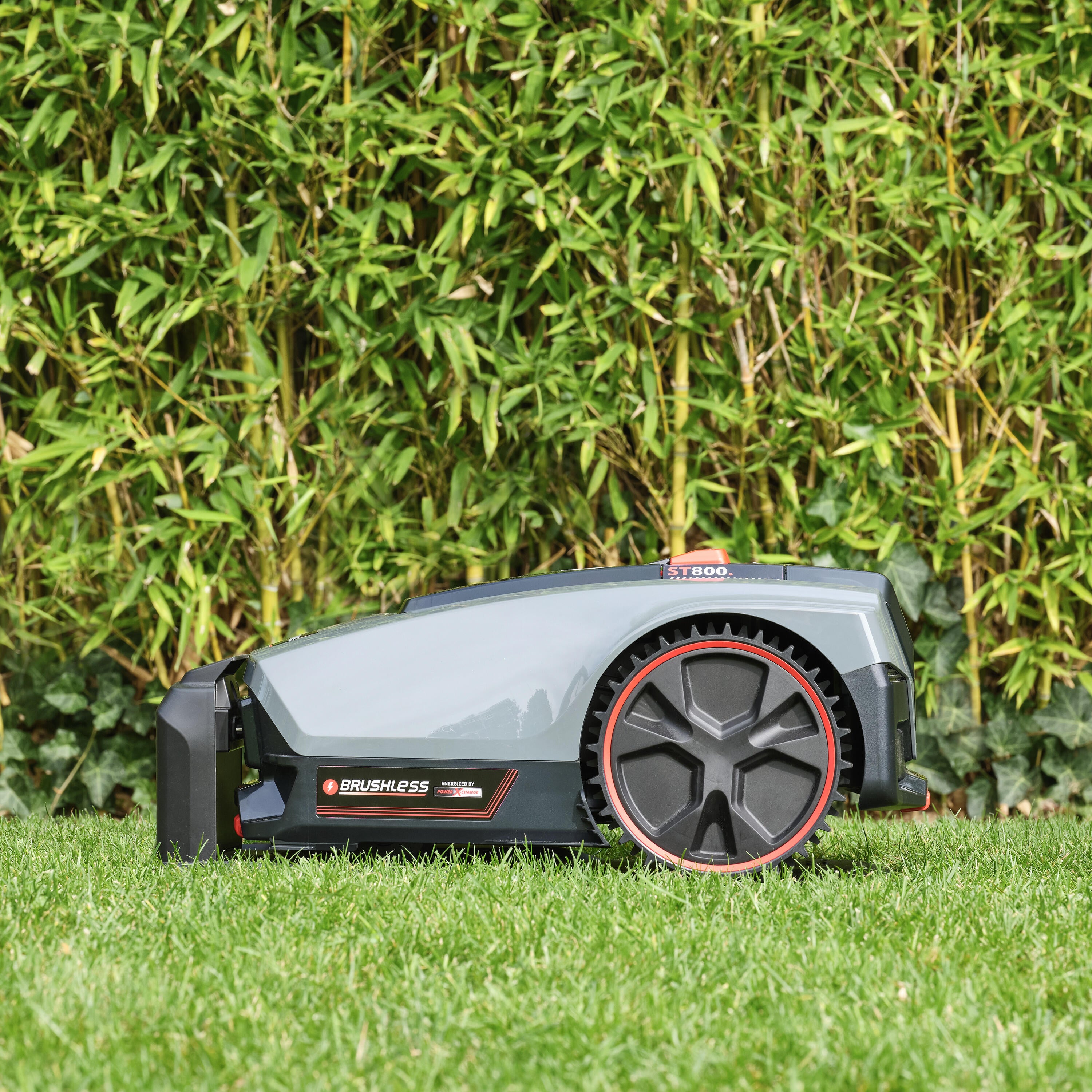 Robot tagliaerba STERWINS con filo perimetrale larghezza di taglio 18 cm - 13