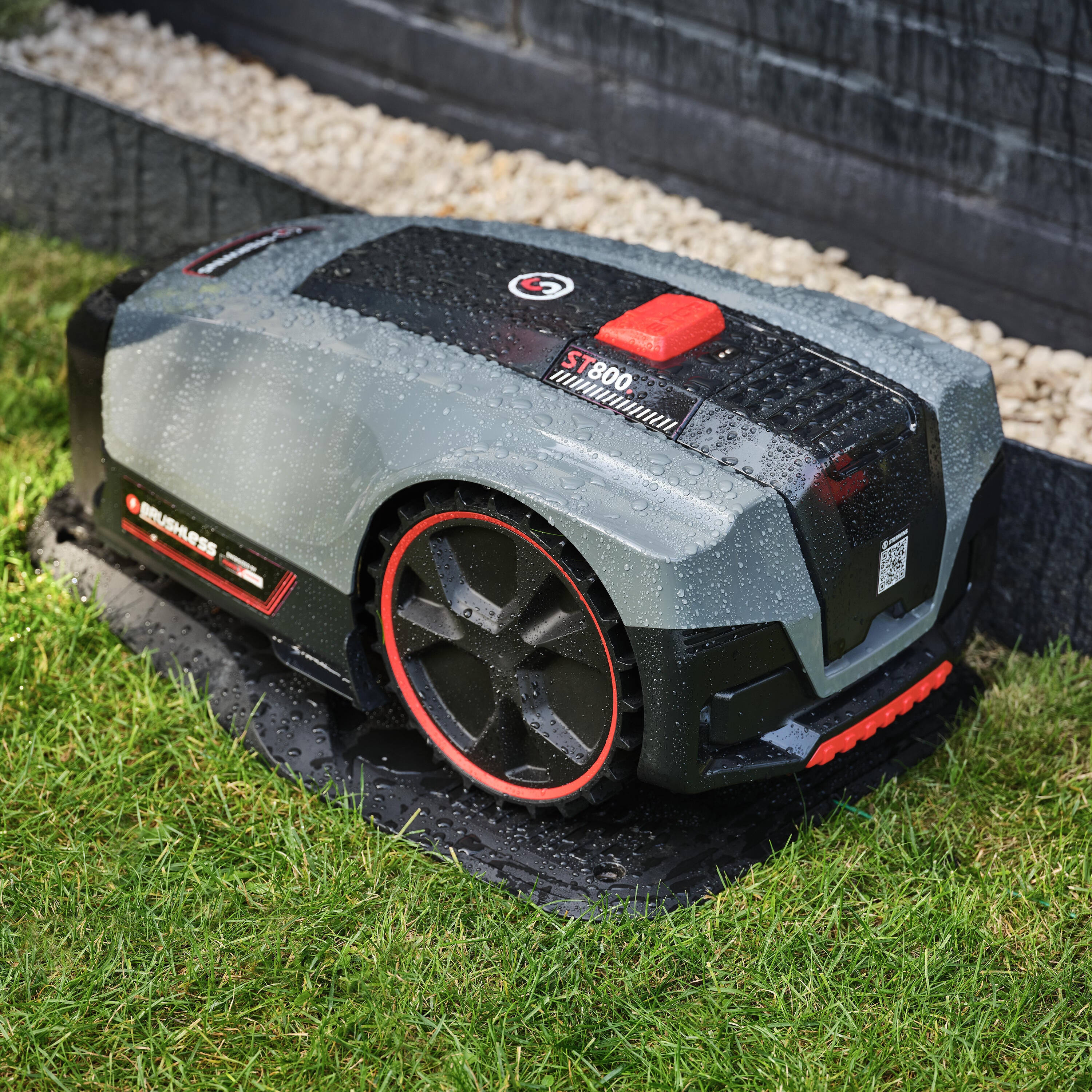 Robot tagliaerba STERWINS con filo perimetrale larghezza di taglio 18 cm - 8