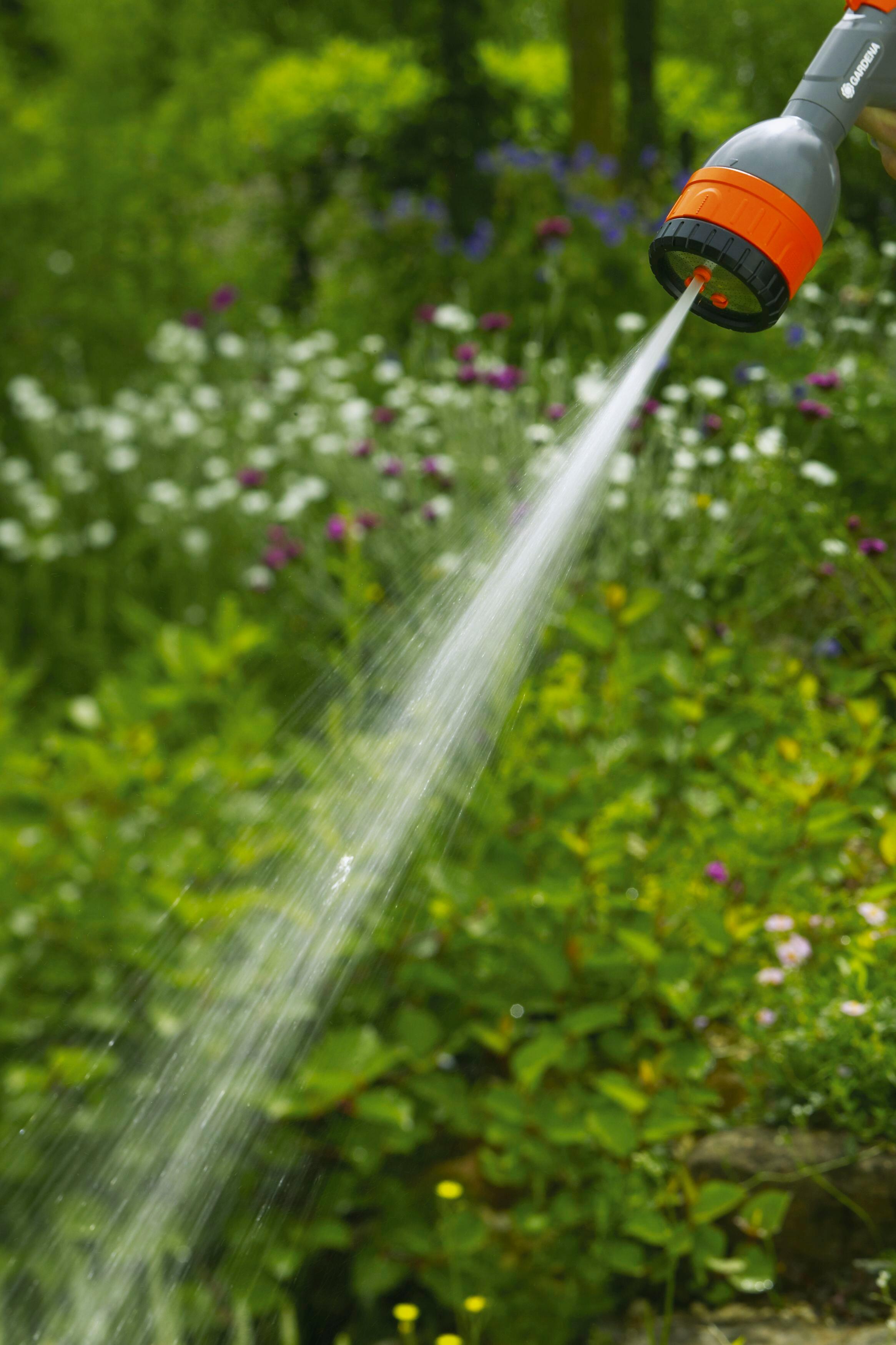 Pistolet d'arrosage jet concentré, plat, pluie et pluie fine GARDENA - 5