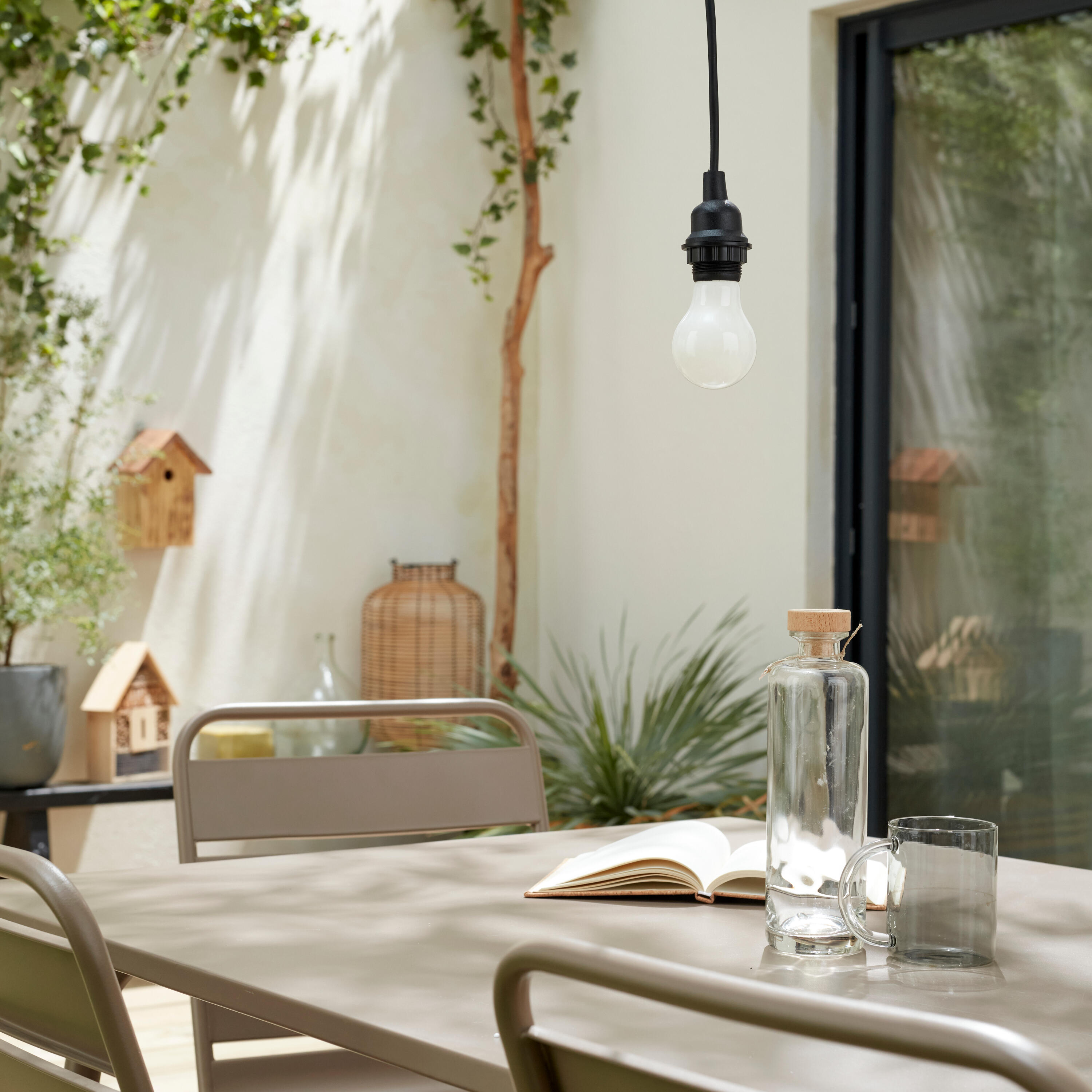 Suspensão Lugo E27 1 luz 3M IP44 preto Inspire - 12