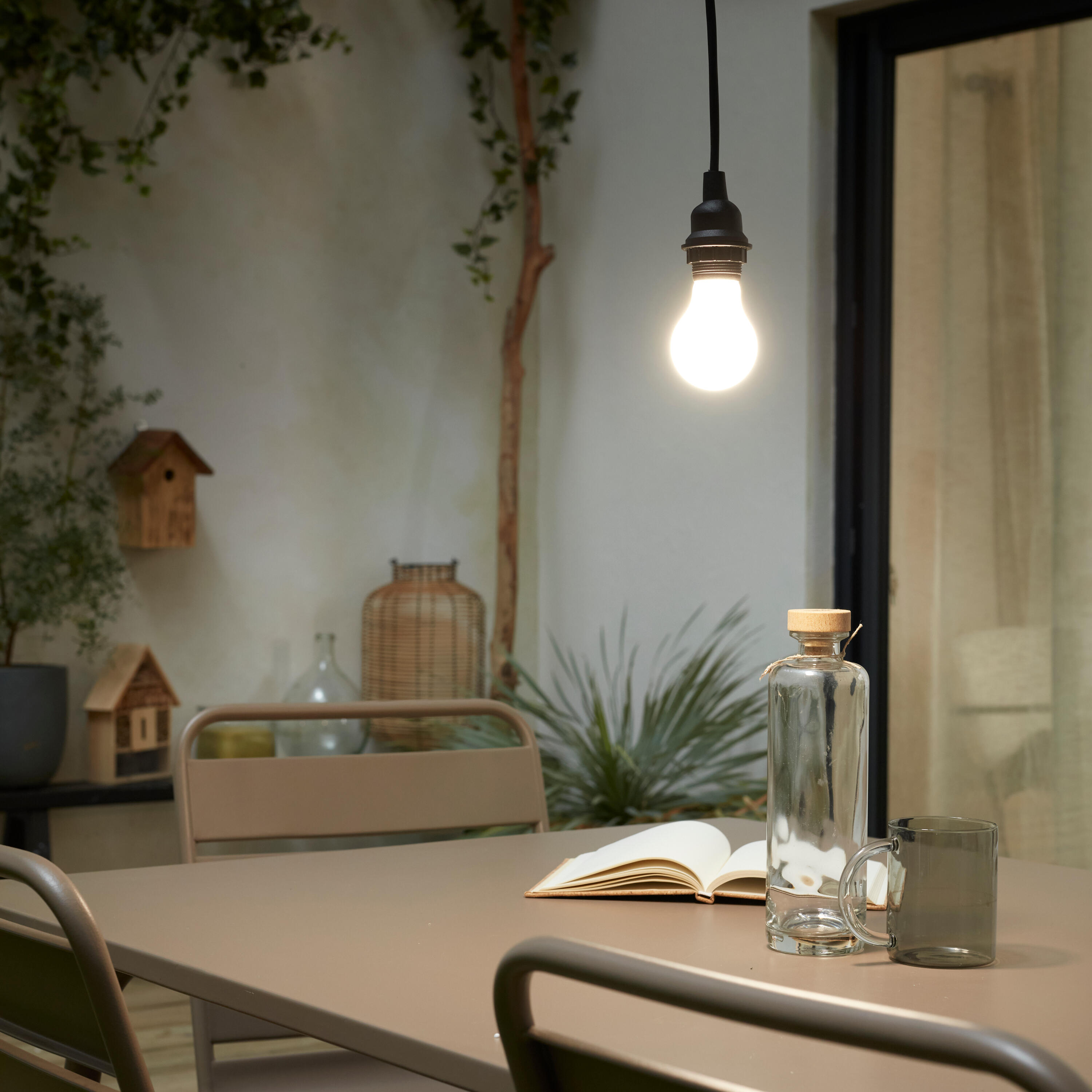 Lampa ogrodowa wisząca Lugo czarna E27 IP44 LED Inspire - 5