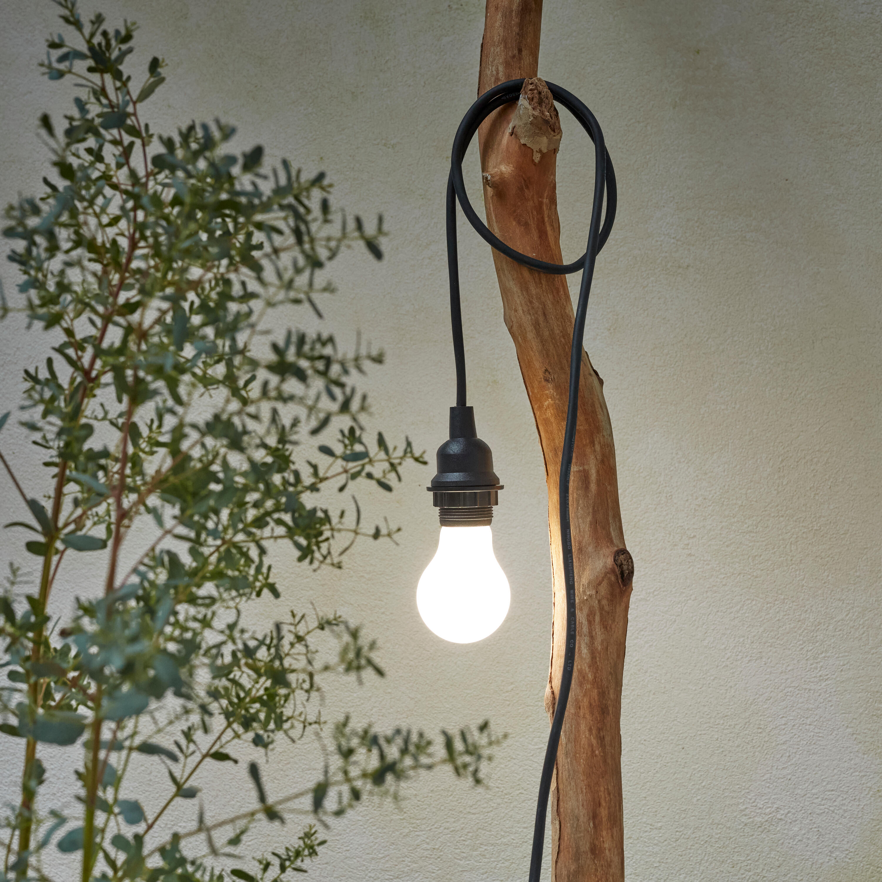 Lampa ogrodowa wisząca Lugo czarna E27 IP44 LED Inspire - 3