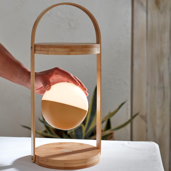 lâmpada recarregável para exterior