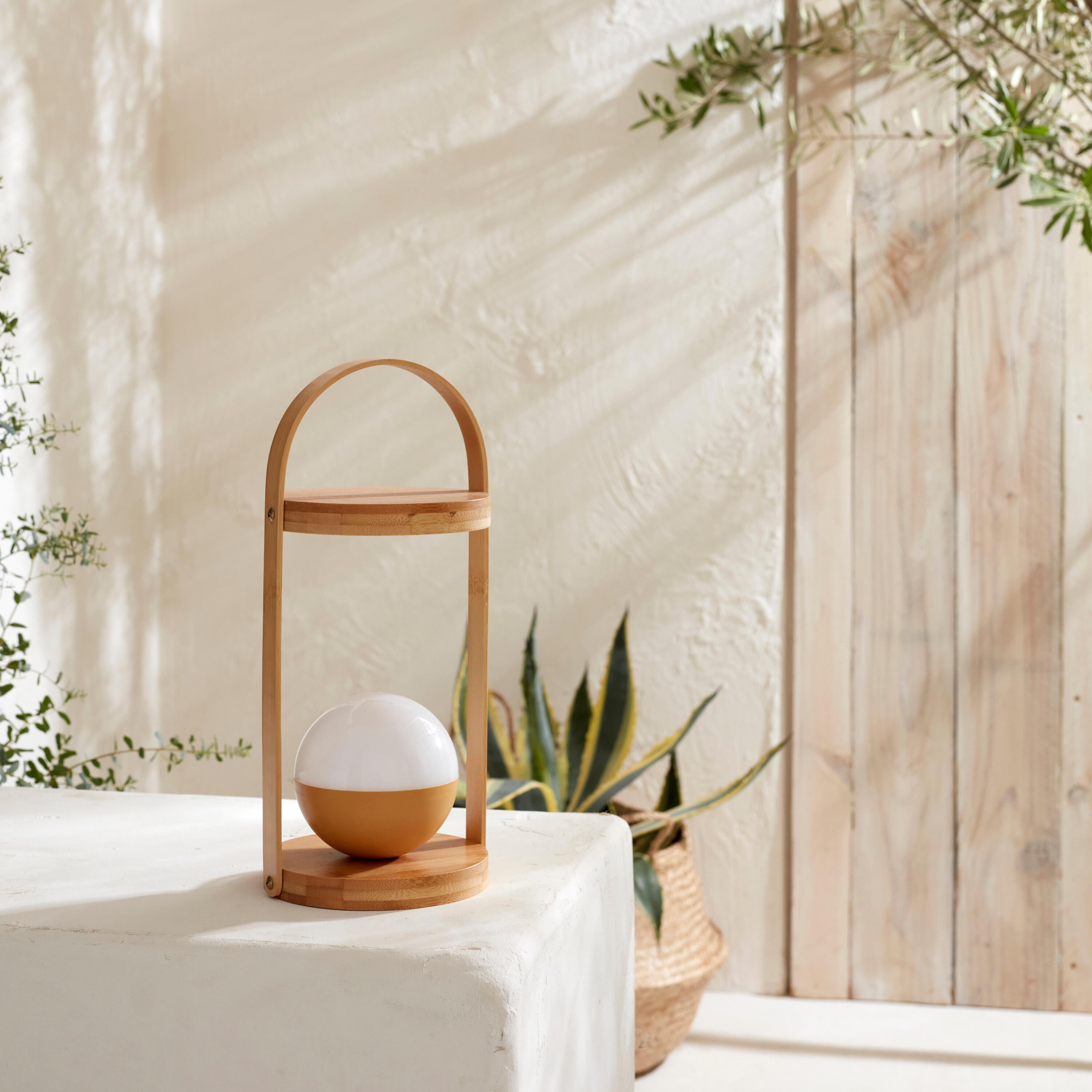 Lampe de table Led rechargeable 1300 Lm intensité variable bambou Lisala INSPIRE - 4