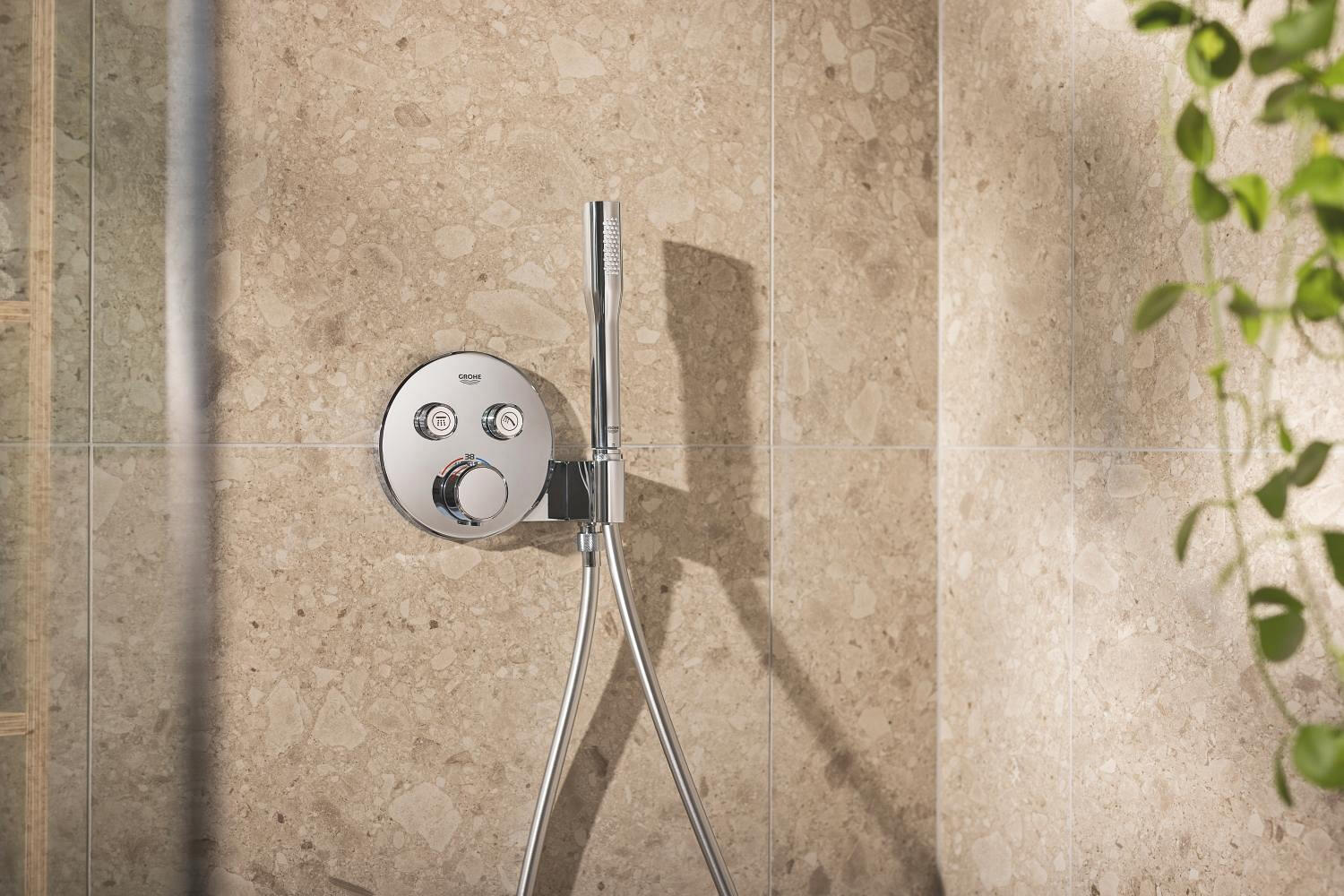Conjunto de ducha empotrado termostático grohe smartcontrol gris / plata