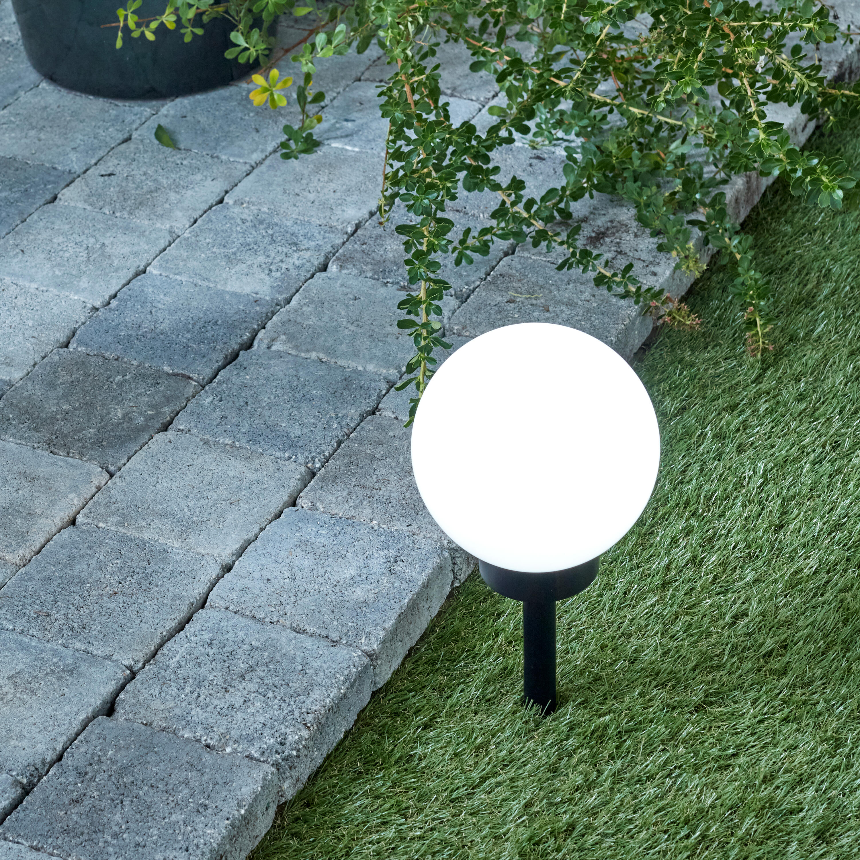 Kula solarna wbijana Trip 15 cm RGB LED Inspire - 5