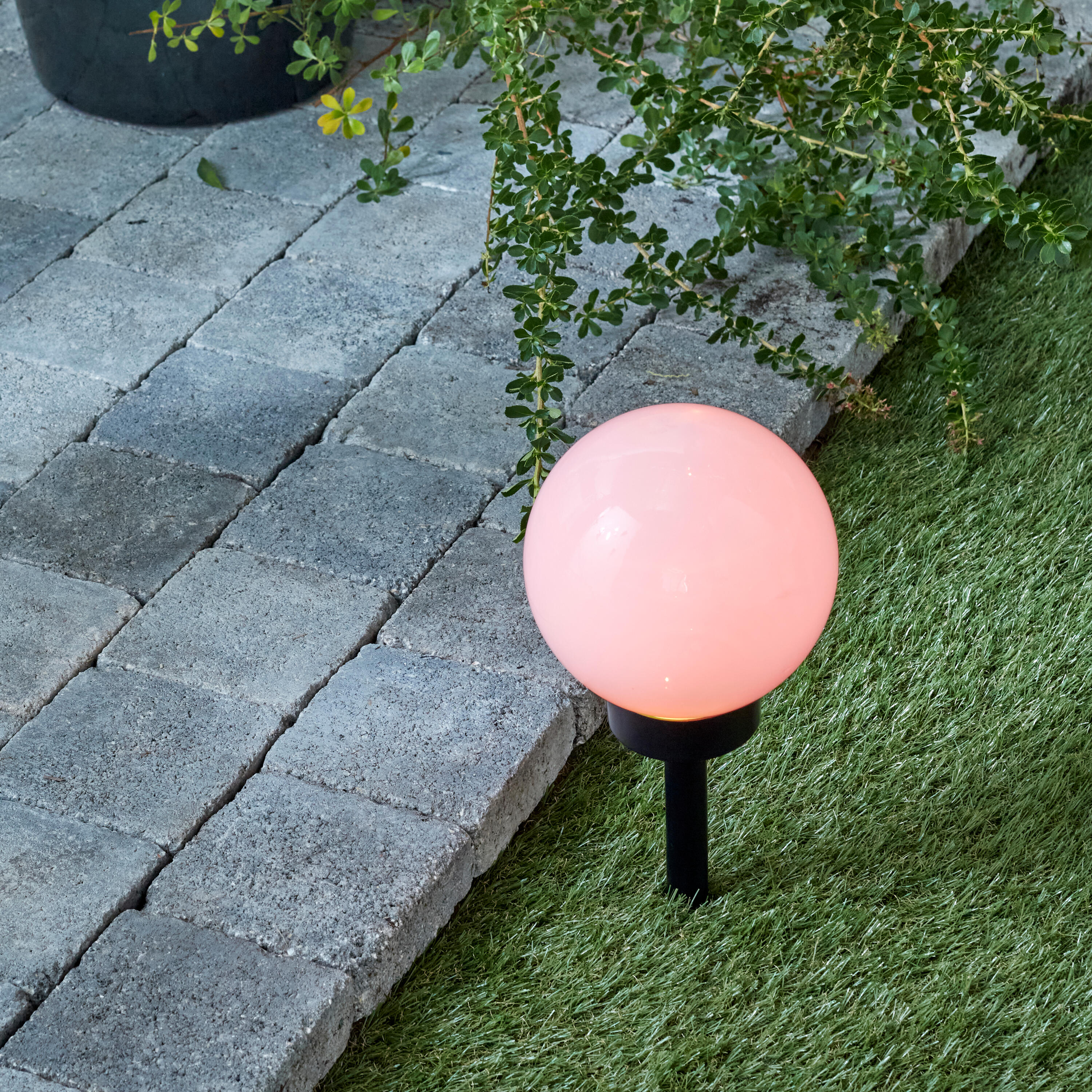 Kula solarna wbijana Trip 15 cm RGB LED Inspire - 2