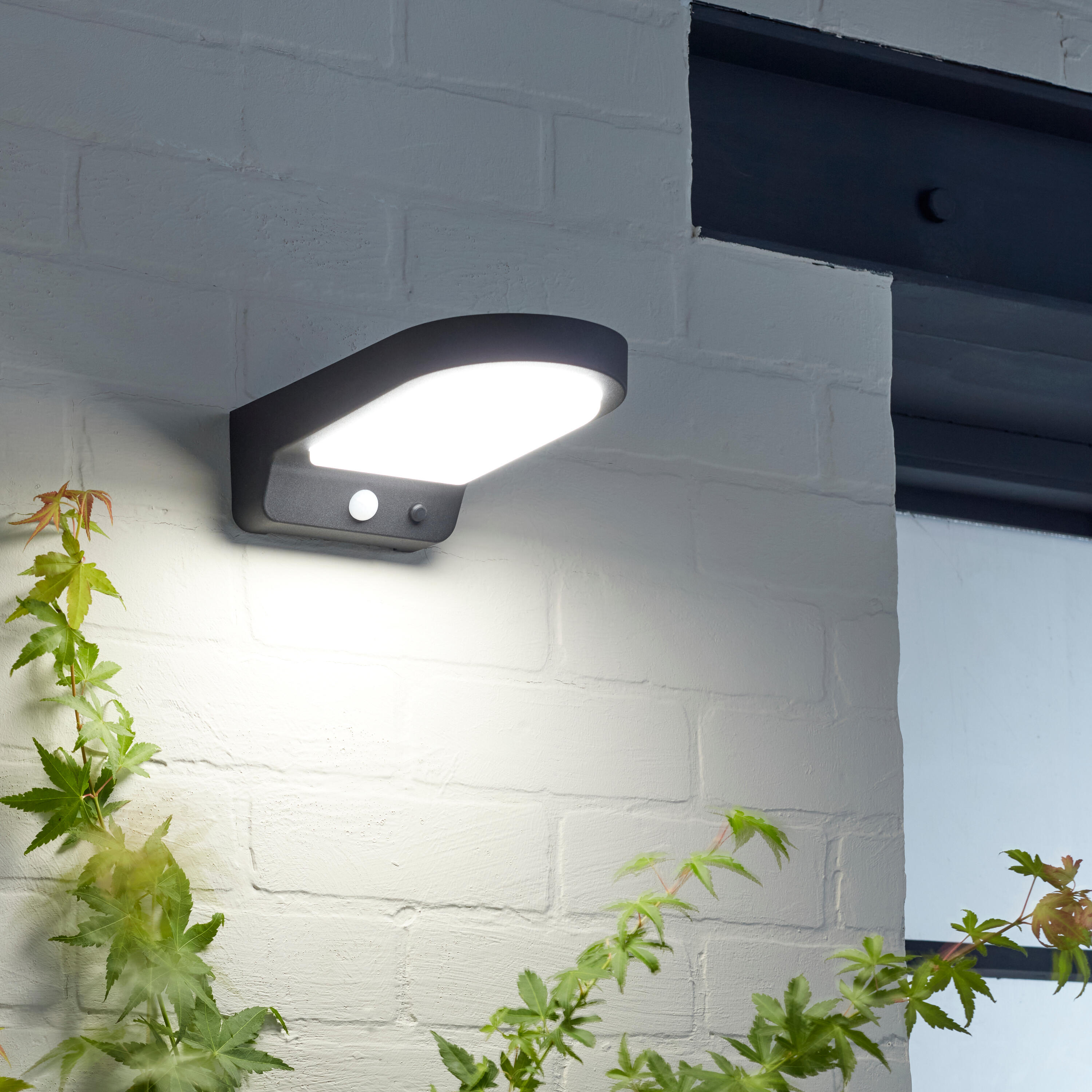 Candeeiro de parede solarar Mijas 900 lm 4000k ip54 preto Inspire - 9