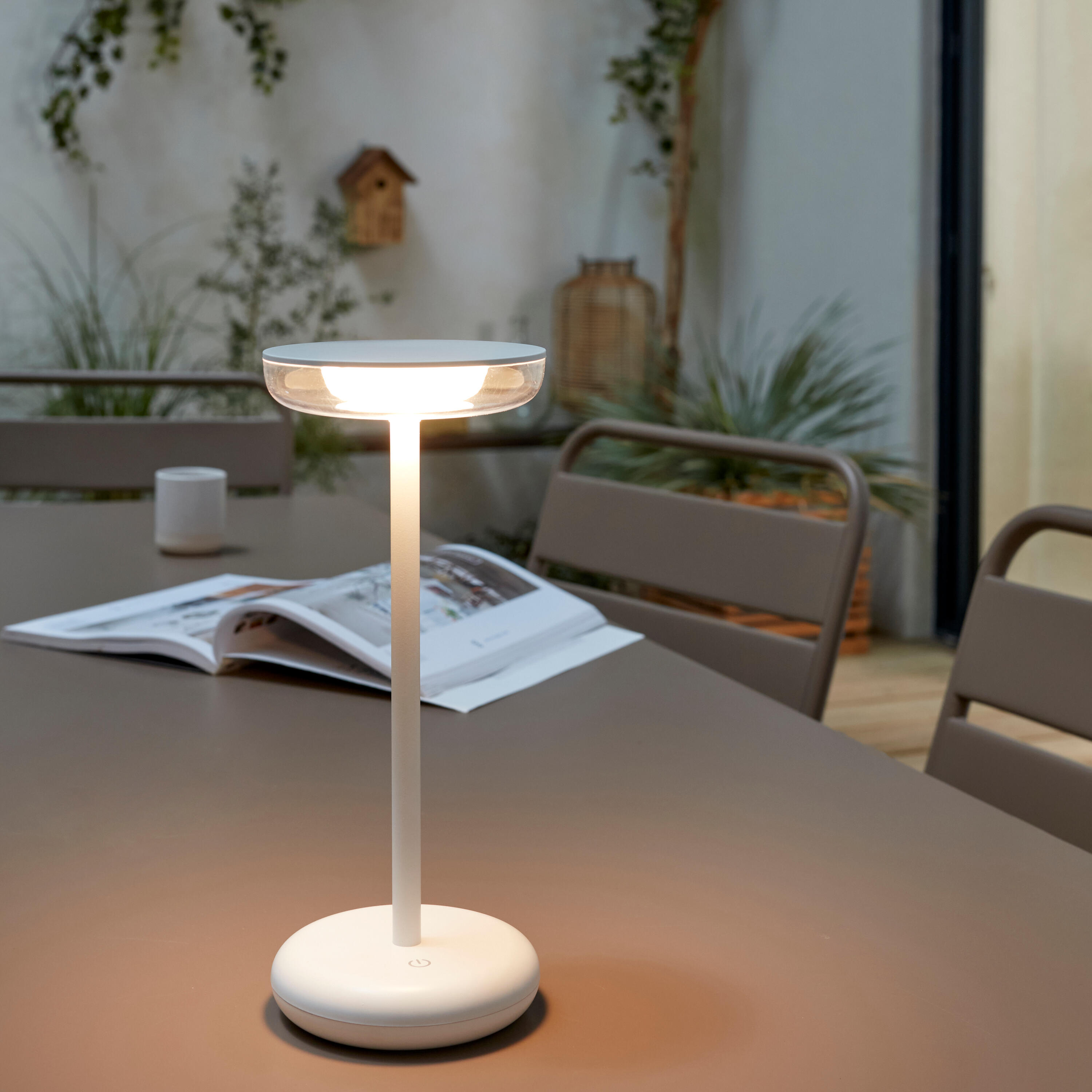 Lampada da tavolo LED moderno Natalia, luce calda 160 LUMEN, INSPIRE - 9