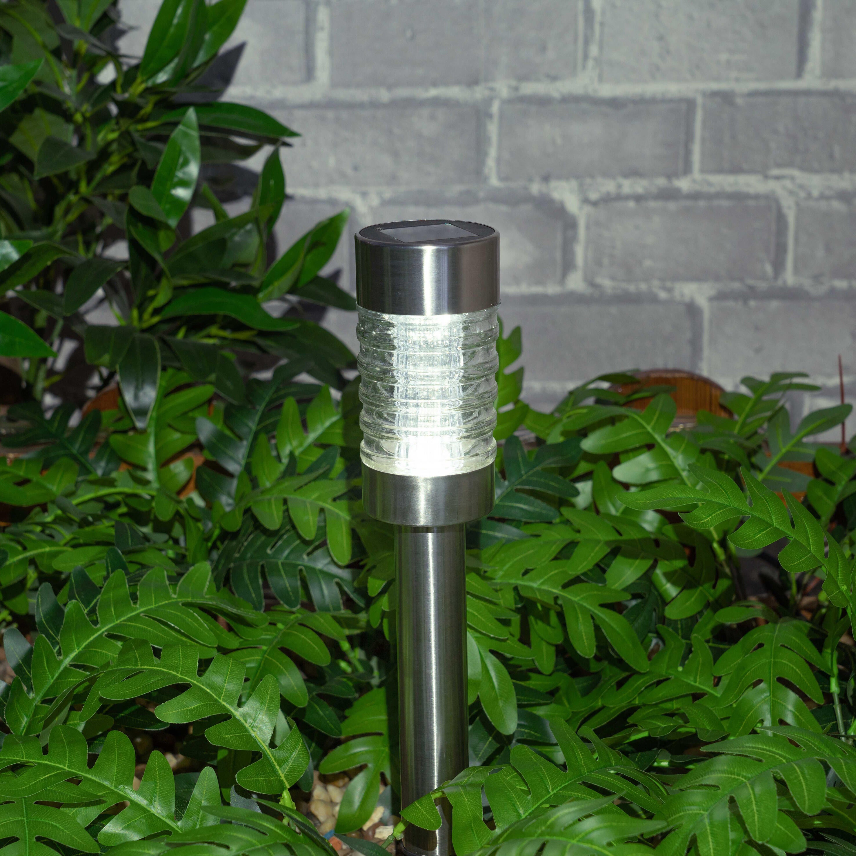 Lampa solarna wbijana Glass srebrna IP44 LED Inspire - 2