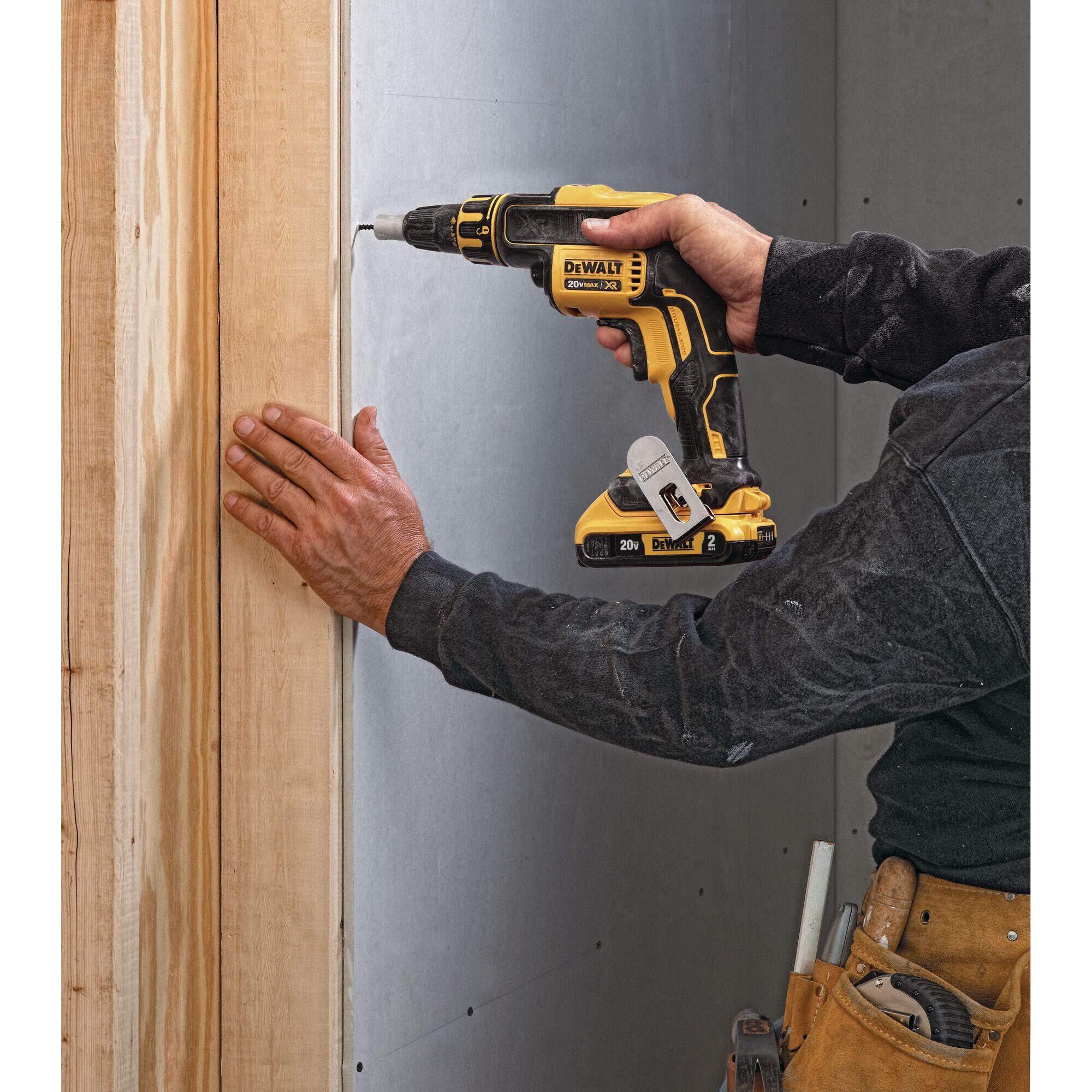 Visseuse Plaques de Plâtre DEWALT XR 18V, 2Batteries 2Ah+Chargeur, DCF620D2K-QW - 4
