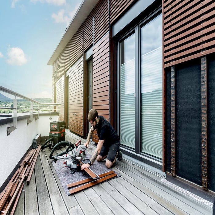 Scie à onglet radiale sans fil KGS 18 LTX BL 216, METABO, 216 mm, 18 V + 4 Ah METABO