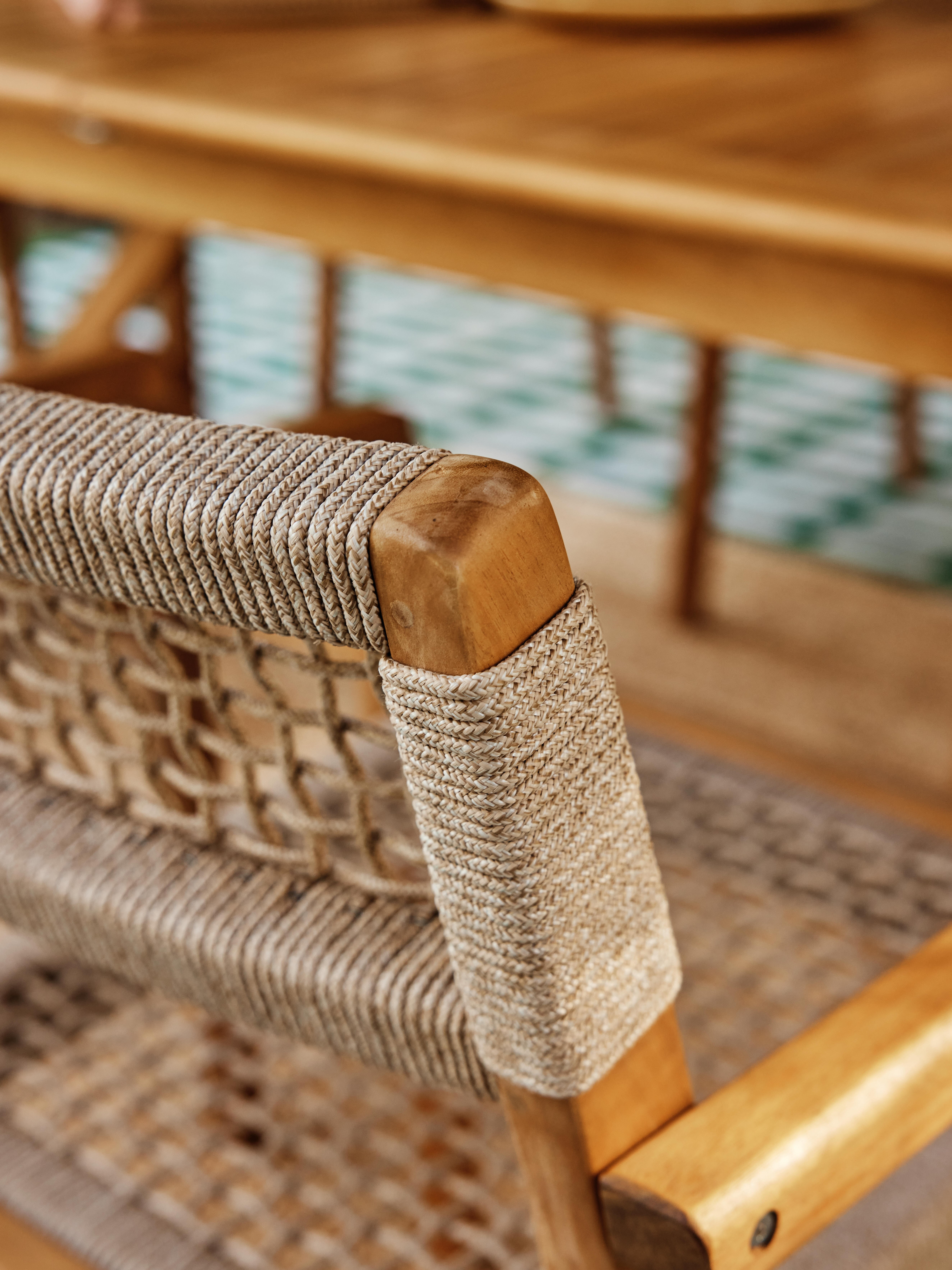 Lot 2 fauteuils en acacia et cordes Oasis NATERIAL - 11