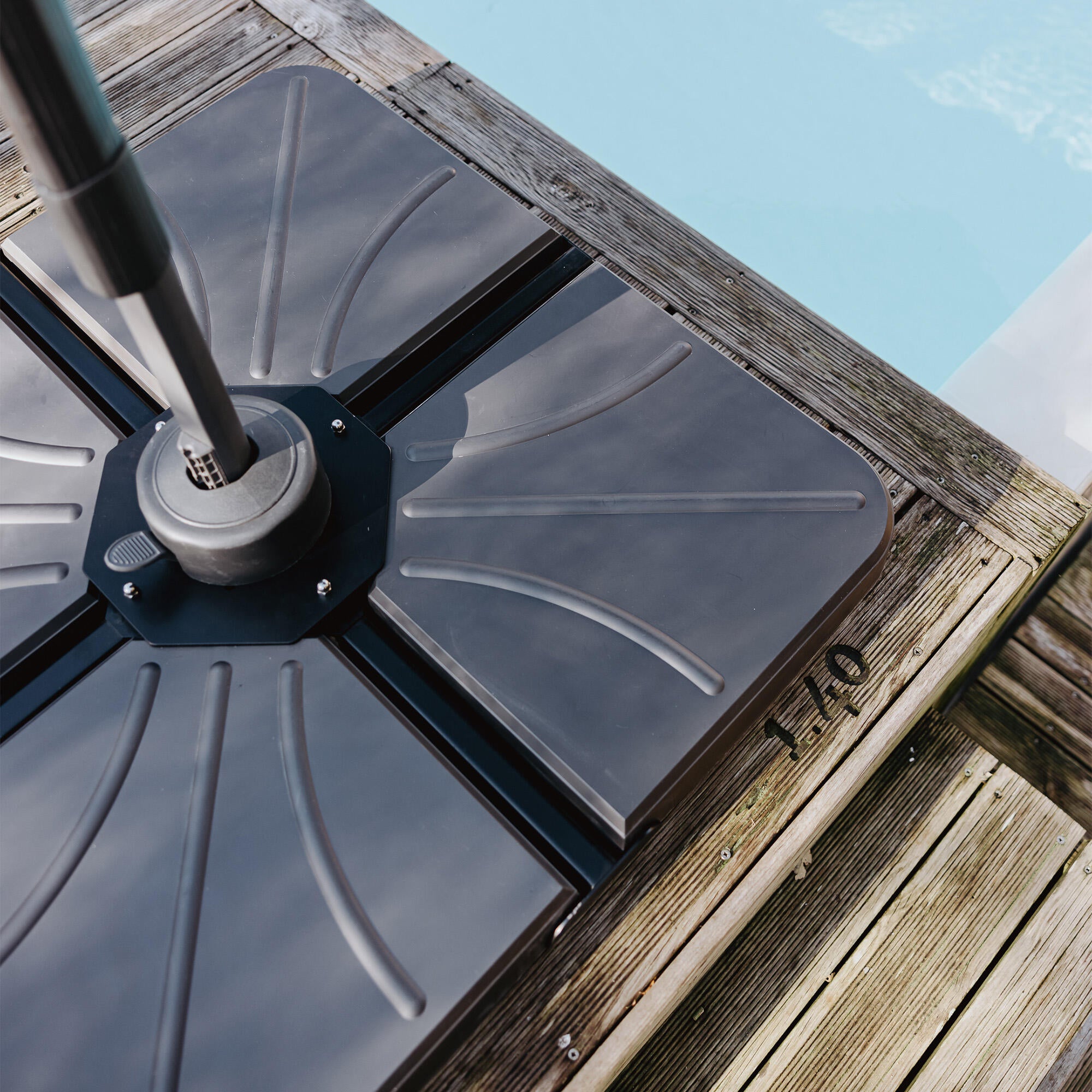 Base para chapéu-sol 1/4 25 kg 48x48 cm antracite Naterial - 4