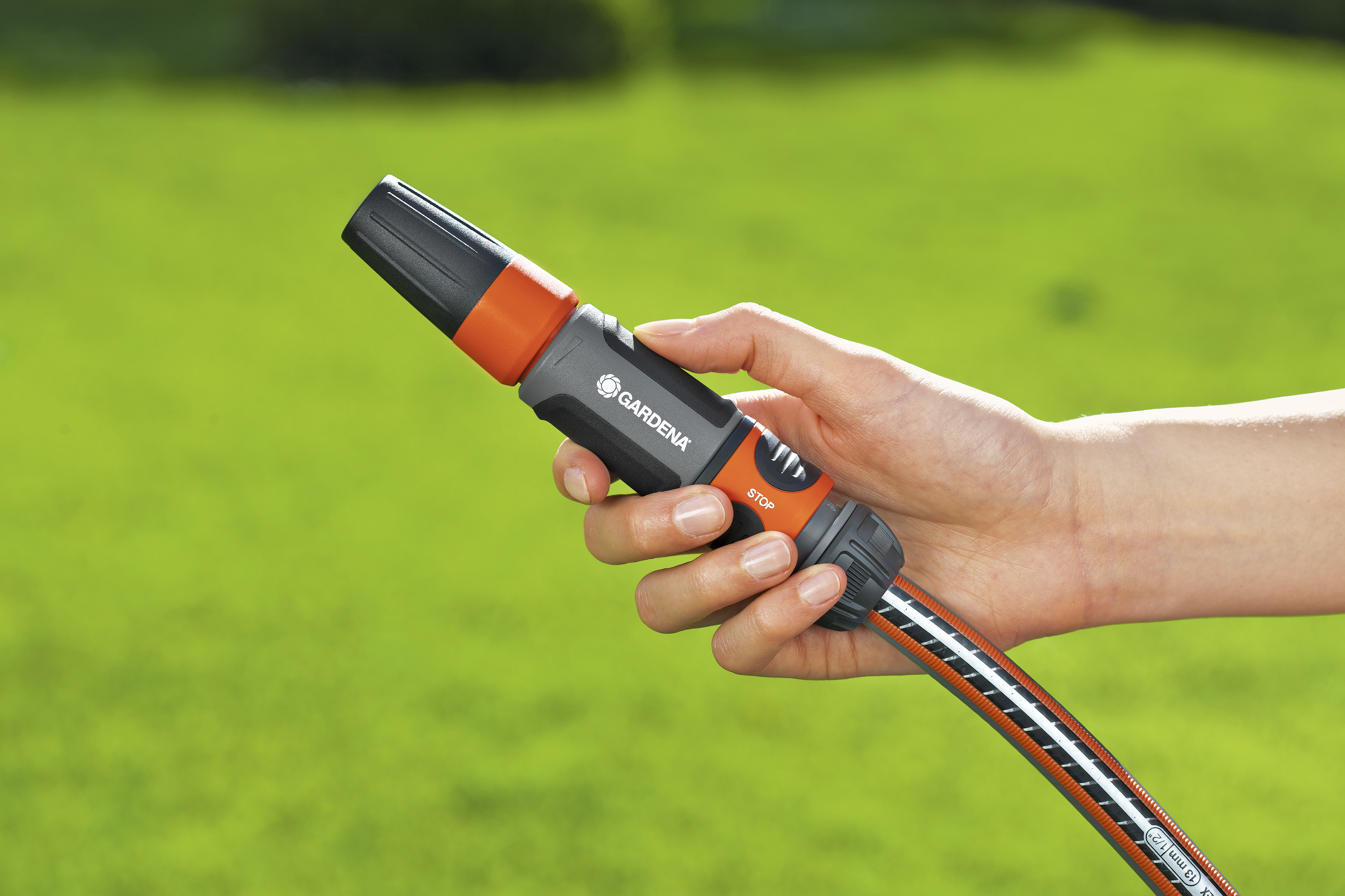 Lance d'arrosage jet concentré a diffus GARDENA - 6