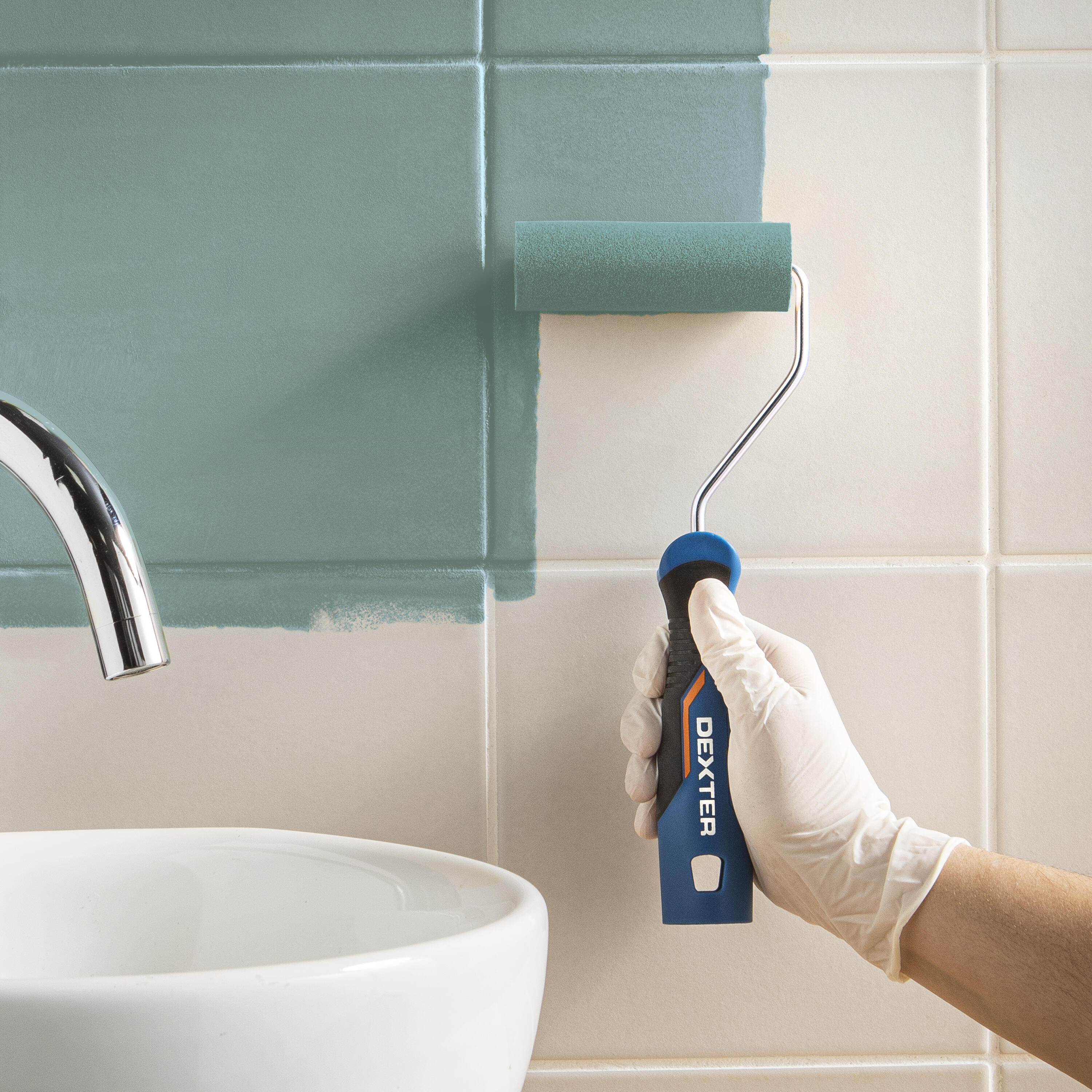 Esmalte de interior multimateriales cocinas y baños LUXENS color sage 3 satinado 2L para azulejos de pared - 6