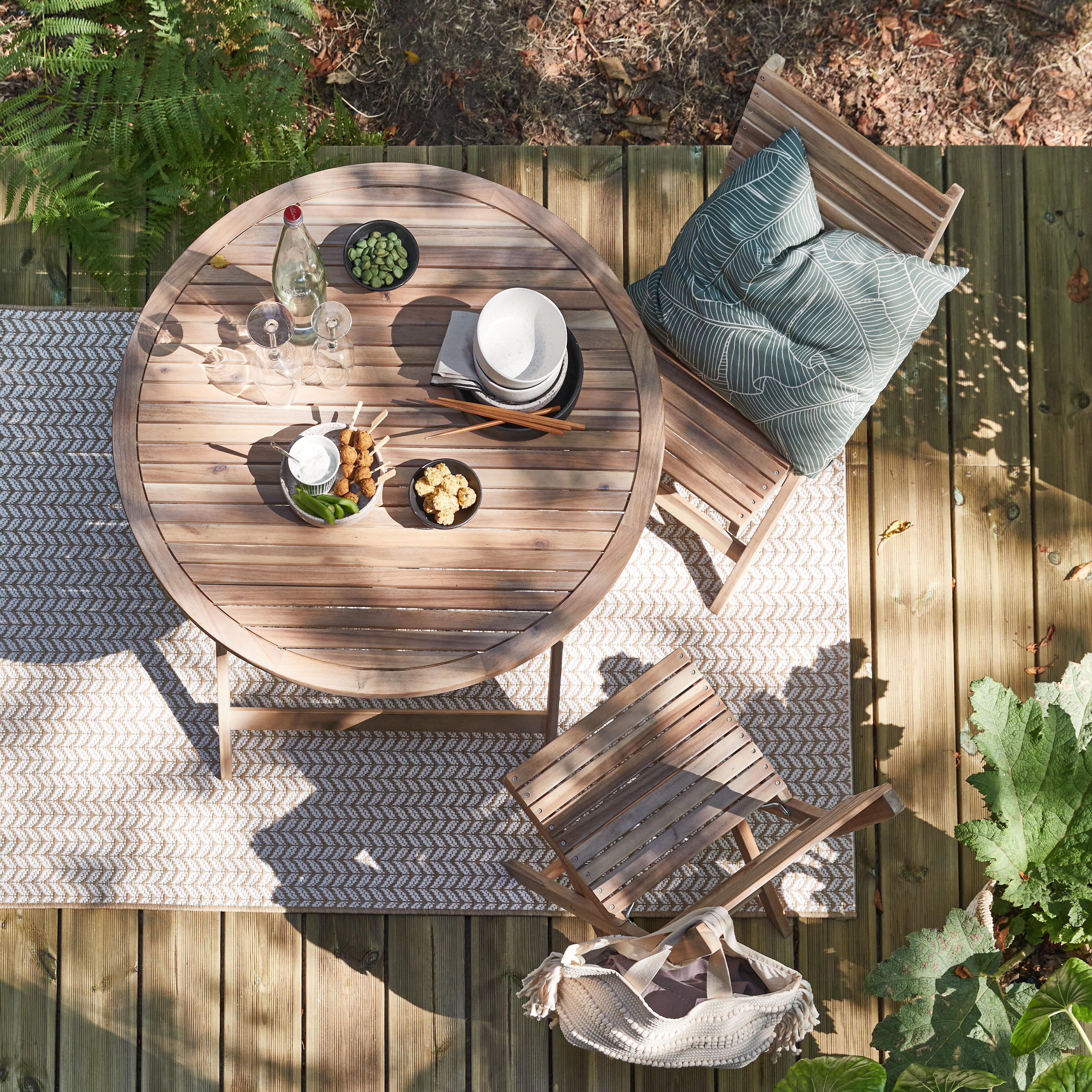Mesa para balcón plegable de madera Solis de ø90x72 cm - 21