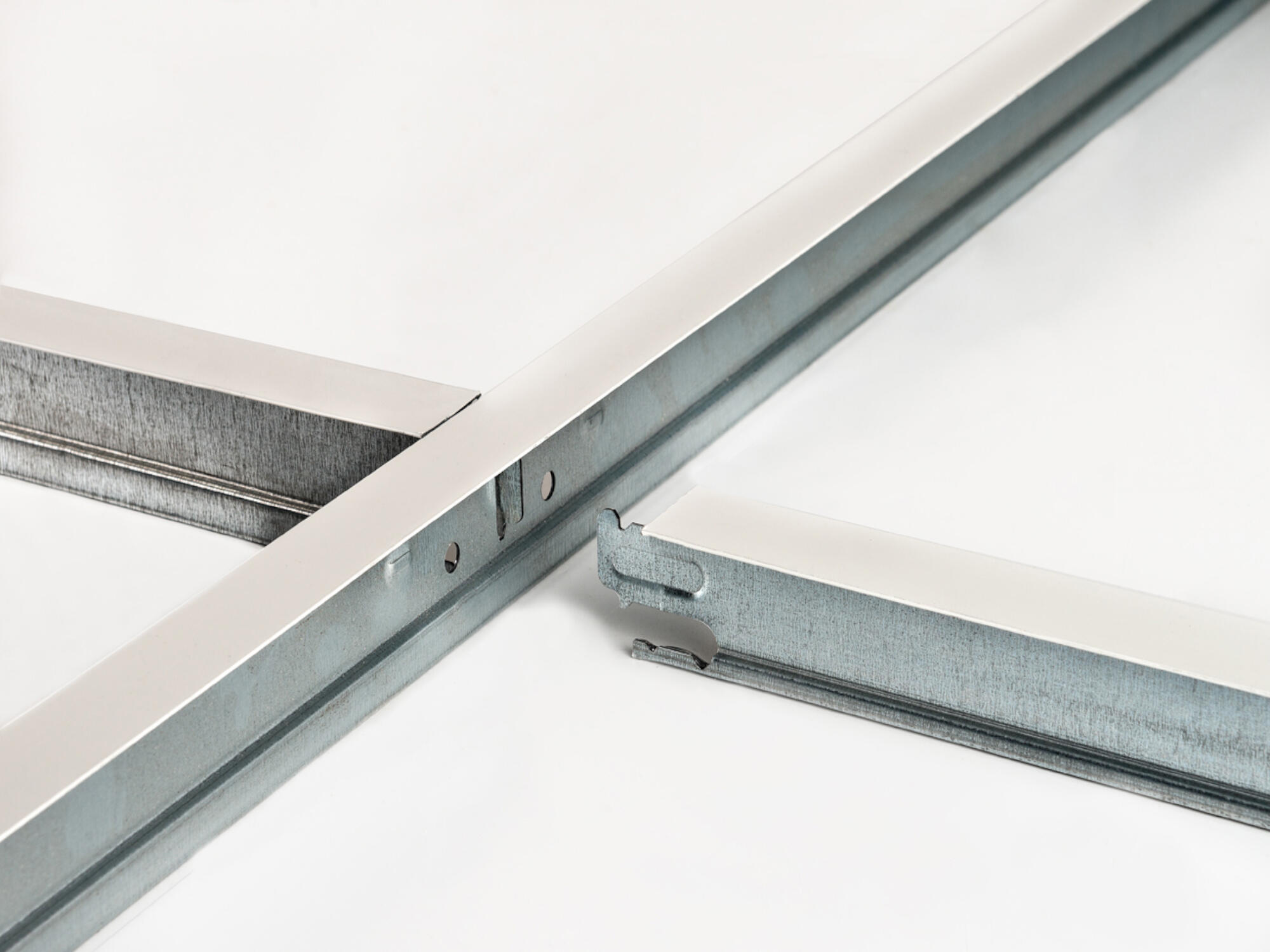 Perfil en t para placa de techo 2,4x3,8x120 cm - 5