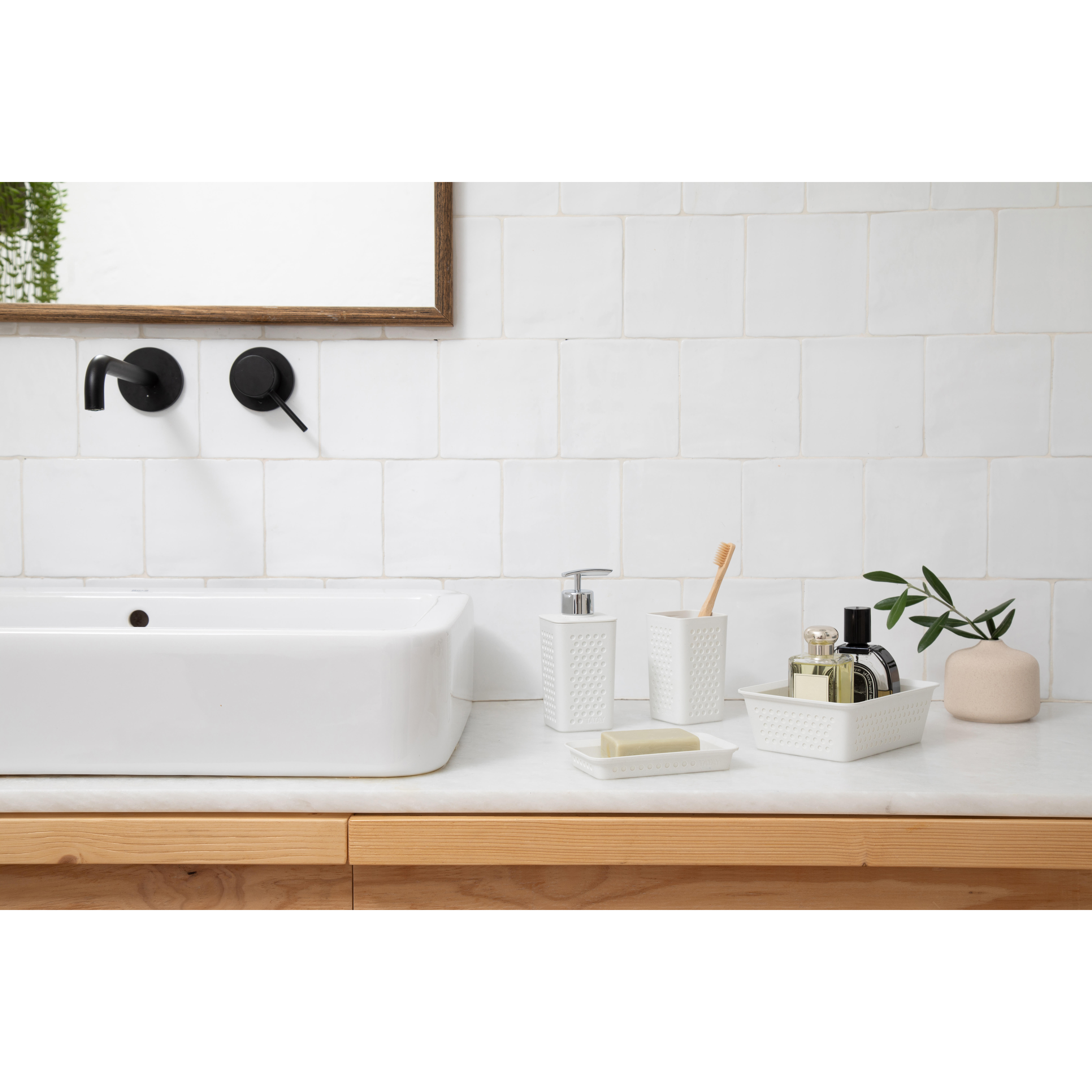 Jabonera Bohol sky white mate - 2