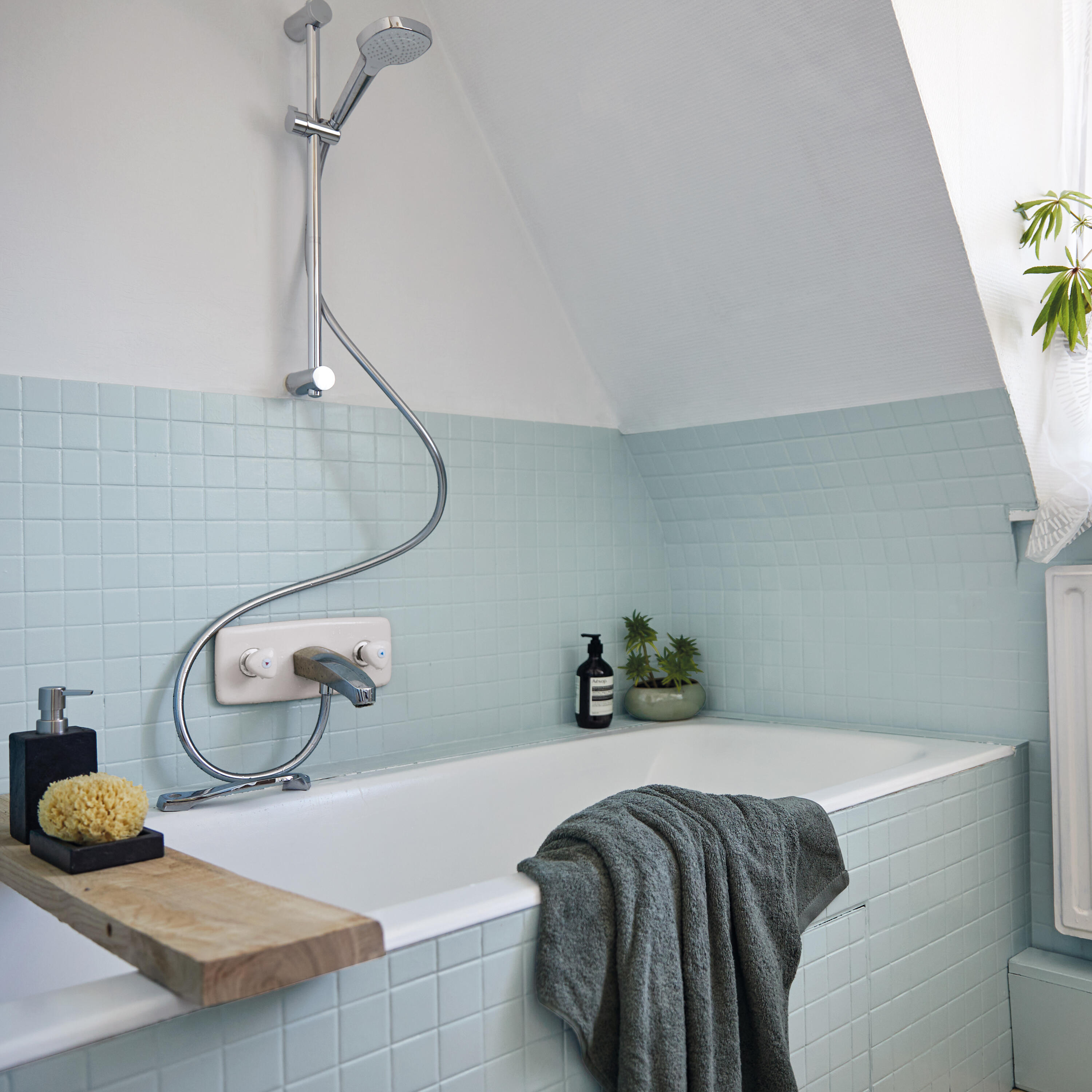 Farba do renowacji Kuchni i Łazienki Aqua 6 2.5 l Satynowa Luxens - 3