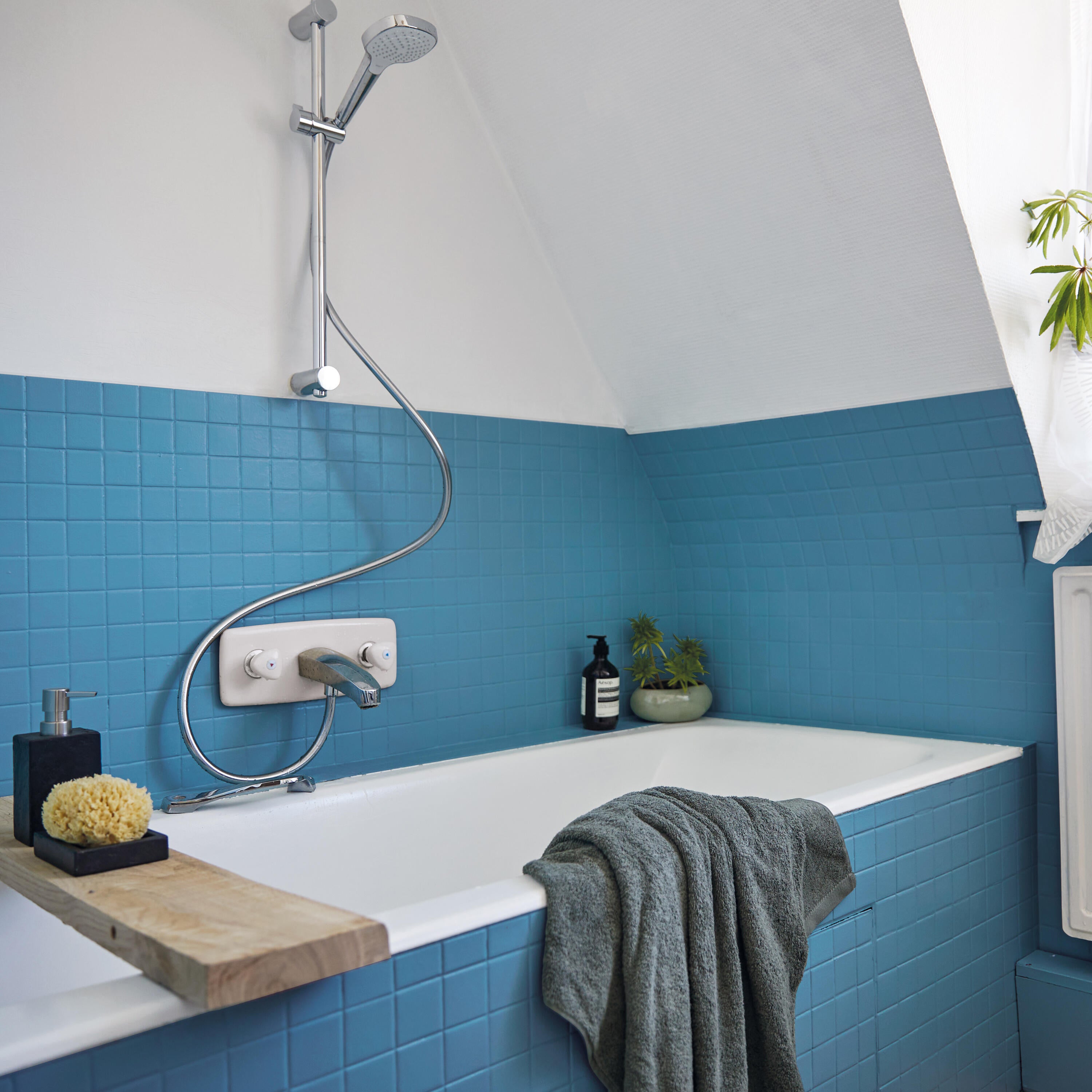 Esmalte de interior multimateriales cocinas y baños LUXENS color fjord 2 satinado 750ml para azulejos de pared - 6