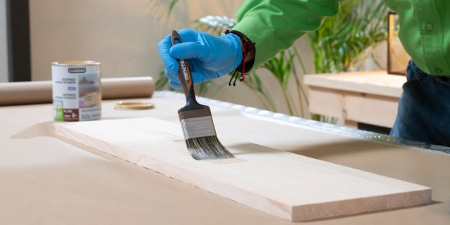 como-hacer-un-estante-de-madera-28