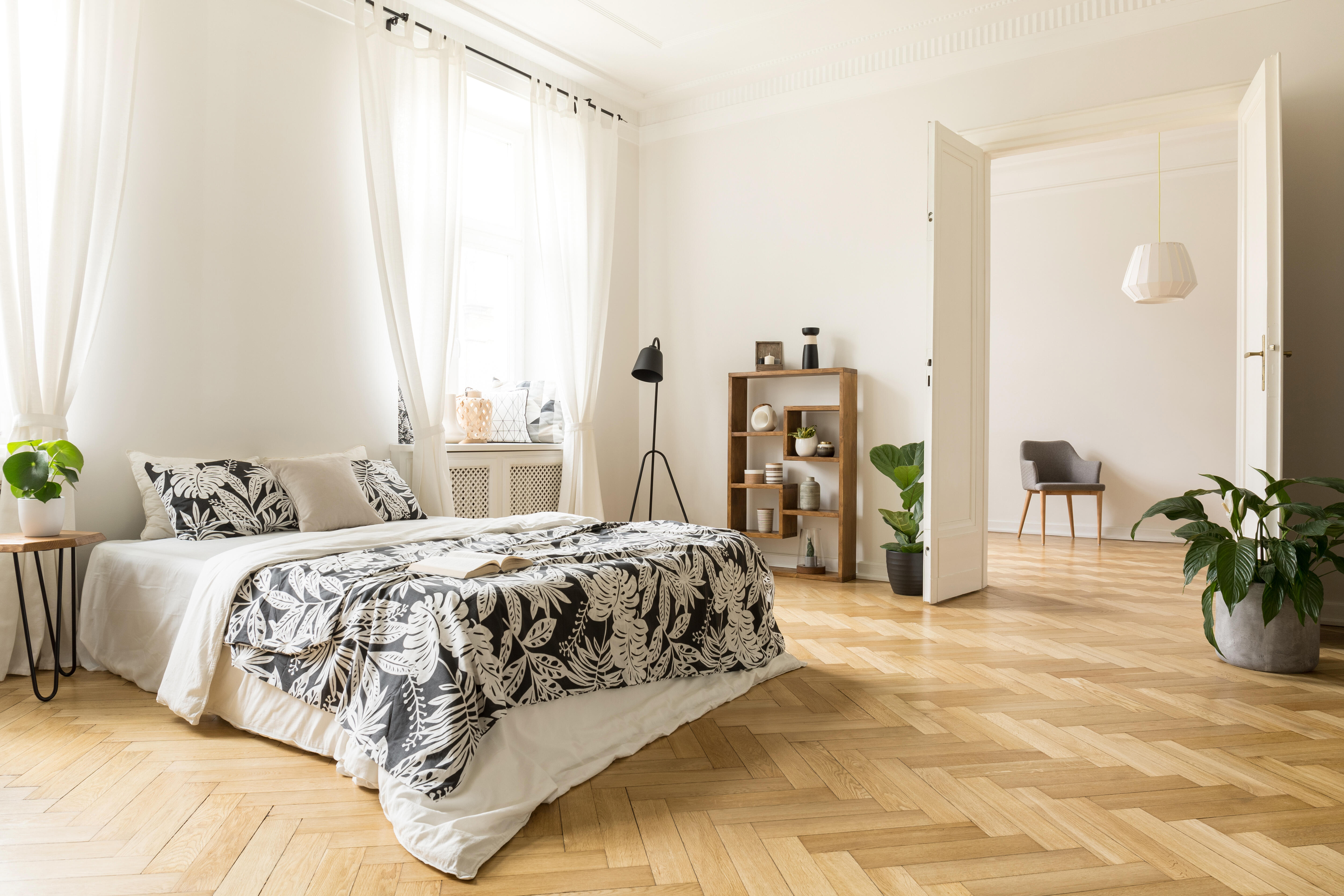 Deska podłogowa hybrydow Dąb Jodełka Elegant 4V lakier UV op.0,97m2 - 2