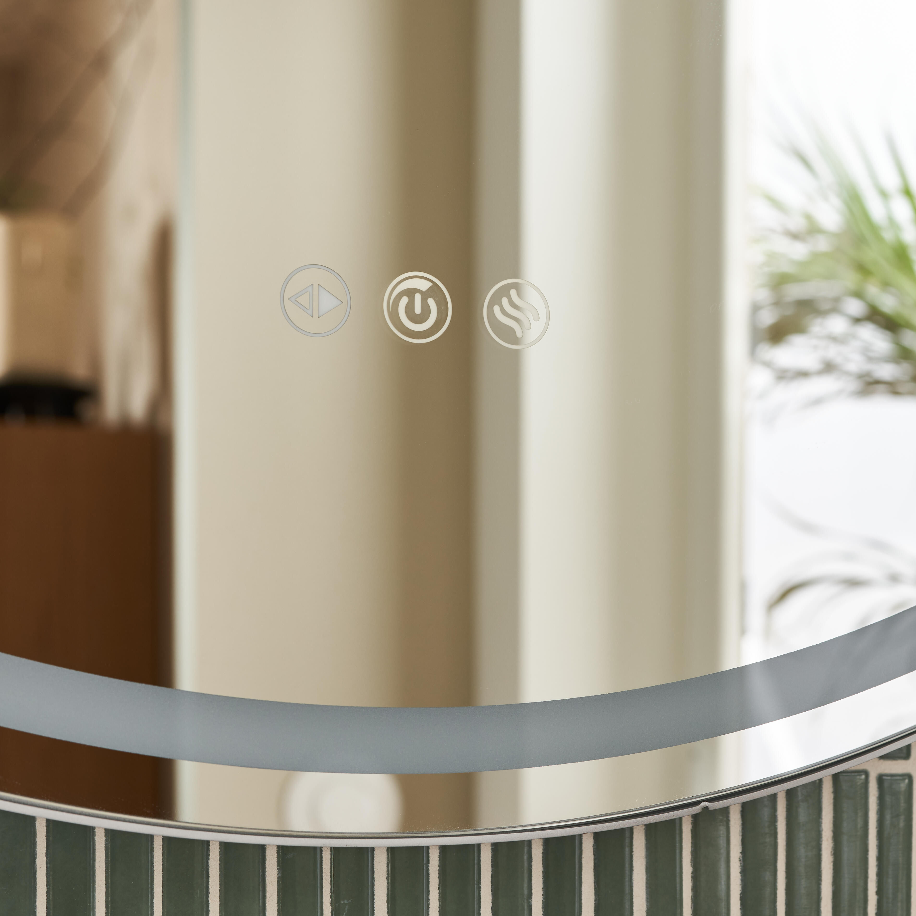 Espejo de baño redondo con luz LED ambiente New Frame 80 cm de diámetro con antivaho, táctil color plata - 17