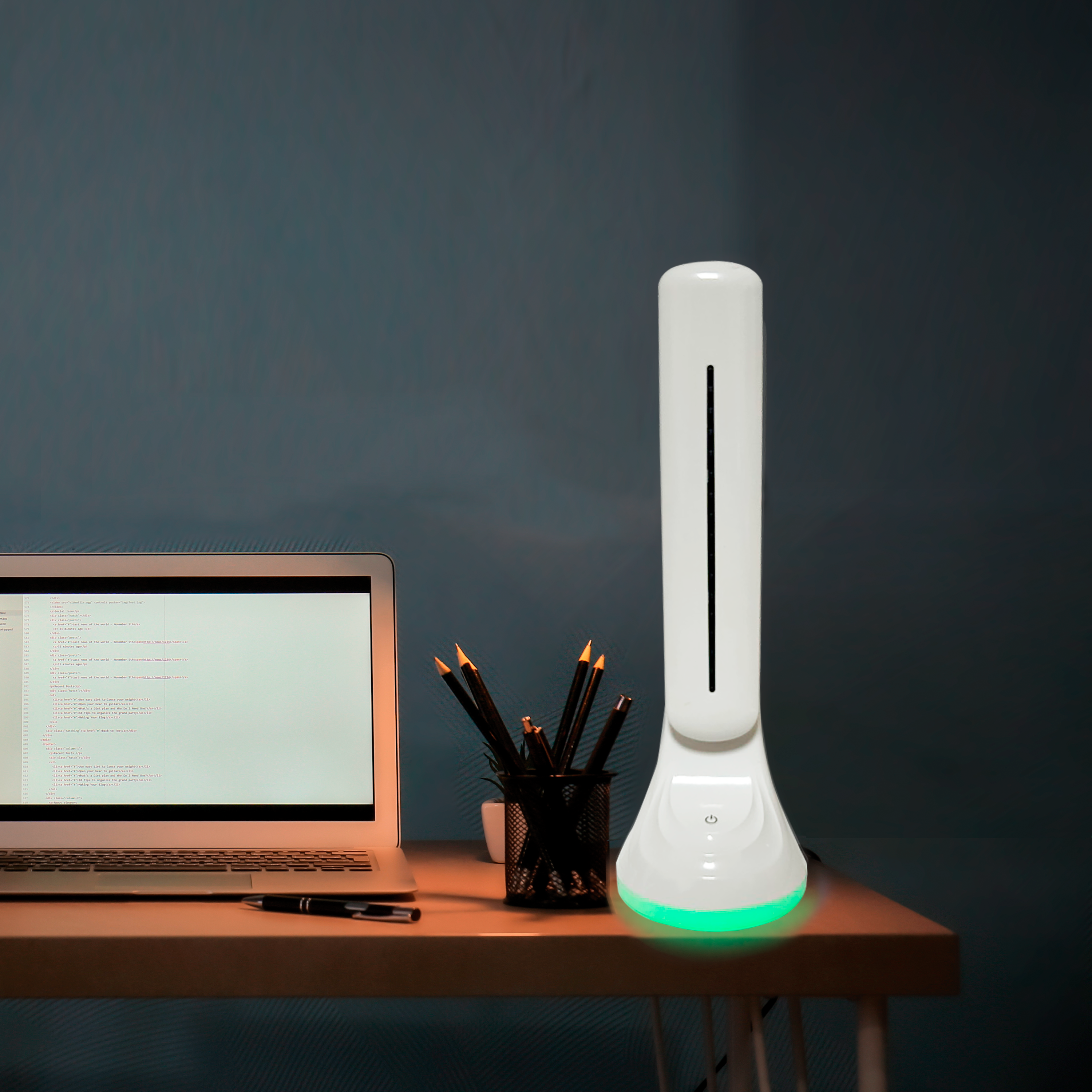 Lampada da scrivania LED moderno PALASSO USB bianco, luce naturale 380 LUMEN, INSPIRE - 9