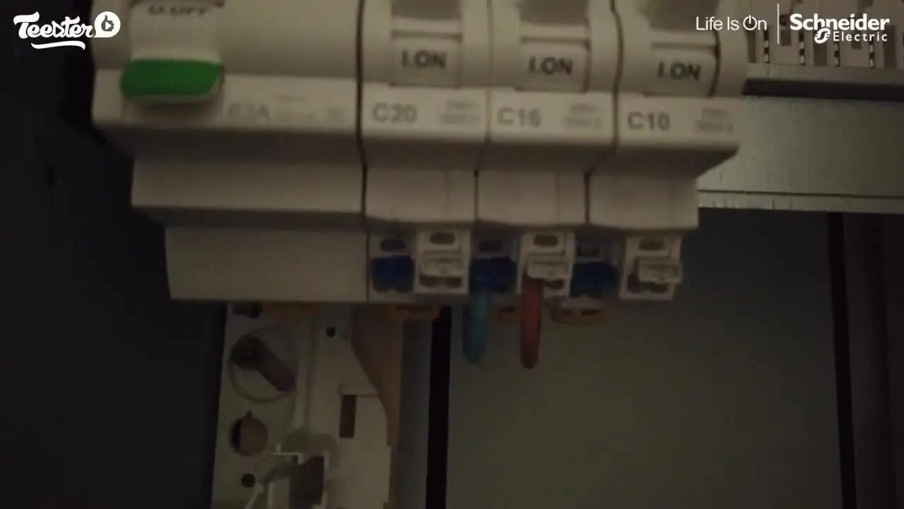 Tableau précâblé logement du T1 au T2 2 rangées Resi9 XE, SCHNEIDER ELECTRIC - 5