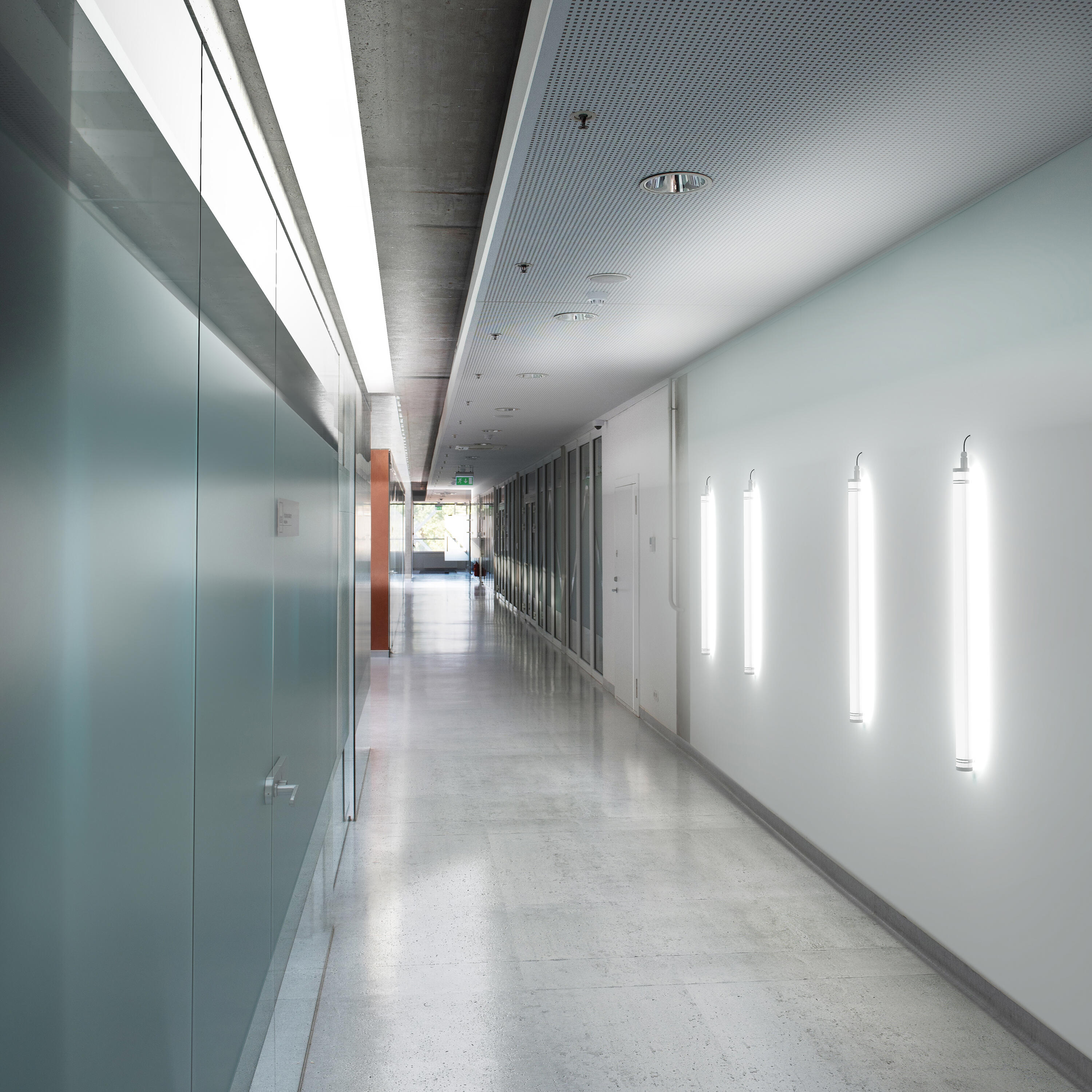 Réglette garage Led étanche IP65 L.116 cm 5600 lm, Nelas INSPIRE - 3