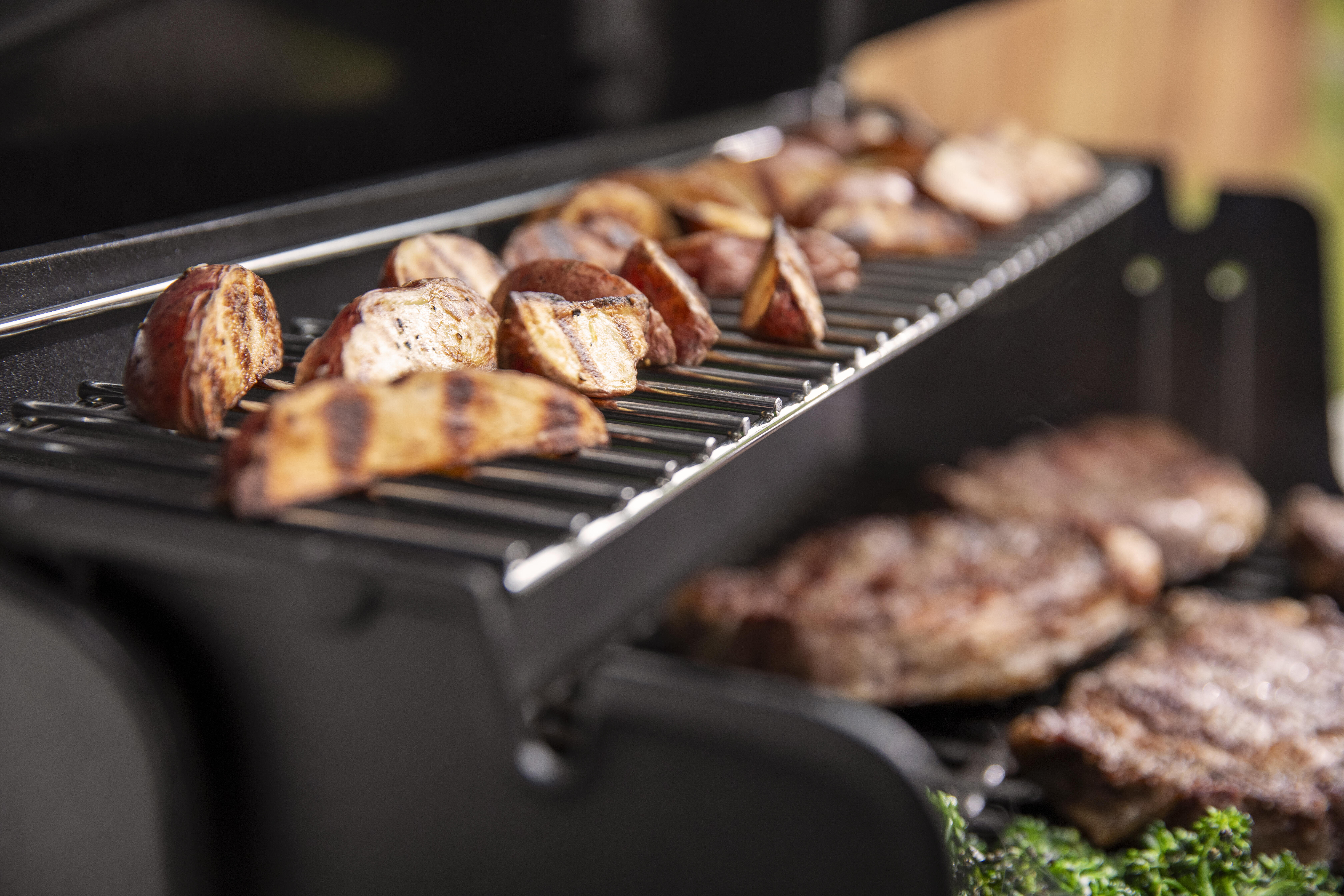 Barbecue a gas WEBER GENESIS E-315 3 bruciatori - 2