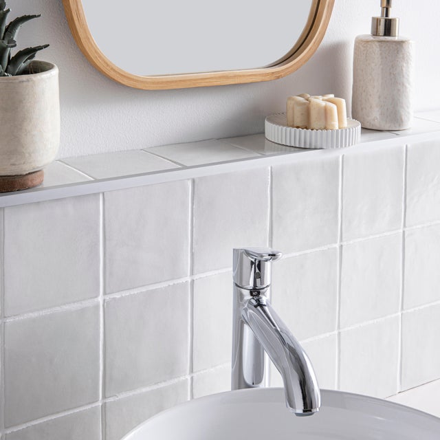 Profilé aluminium anodisé mat STANDERS, H.10 x l.10 x Ep.1 mm, L.2.5 m