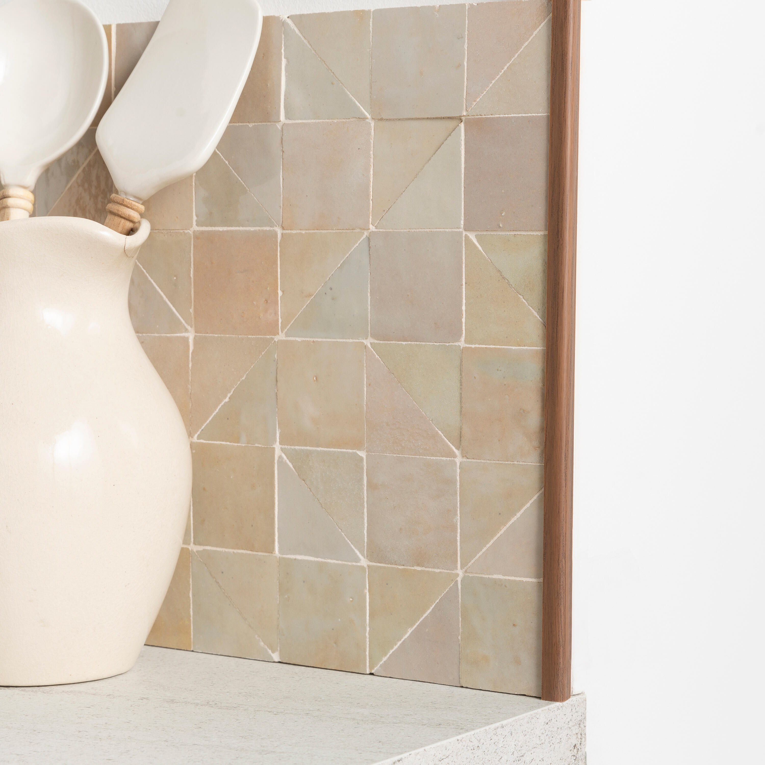 Perfil PVC adesivo castanho 20x20x1x2,6 cm Standers - 3