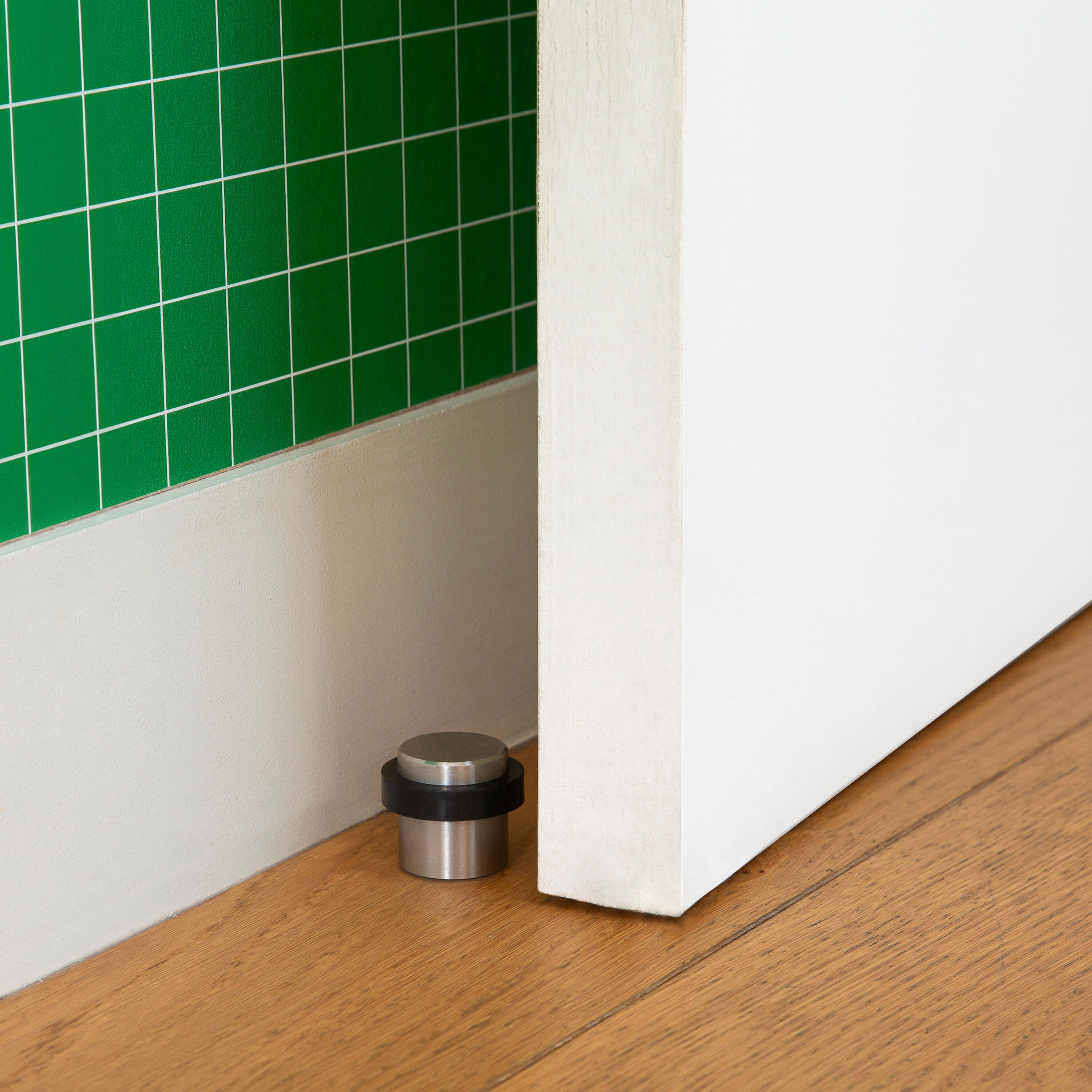 2 Batentes para porta colar ou aparafusar no chão aço inoxidável 3,6x3,2 cm Inspire - 4