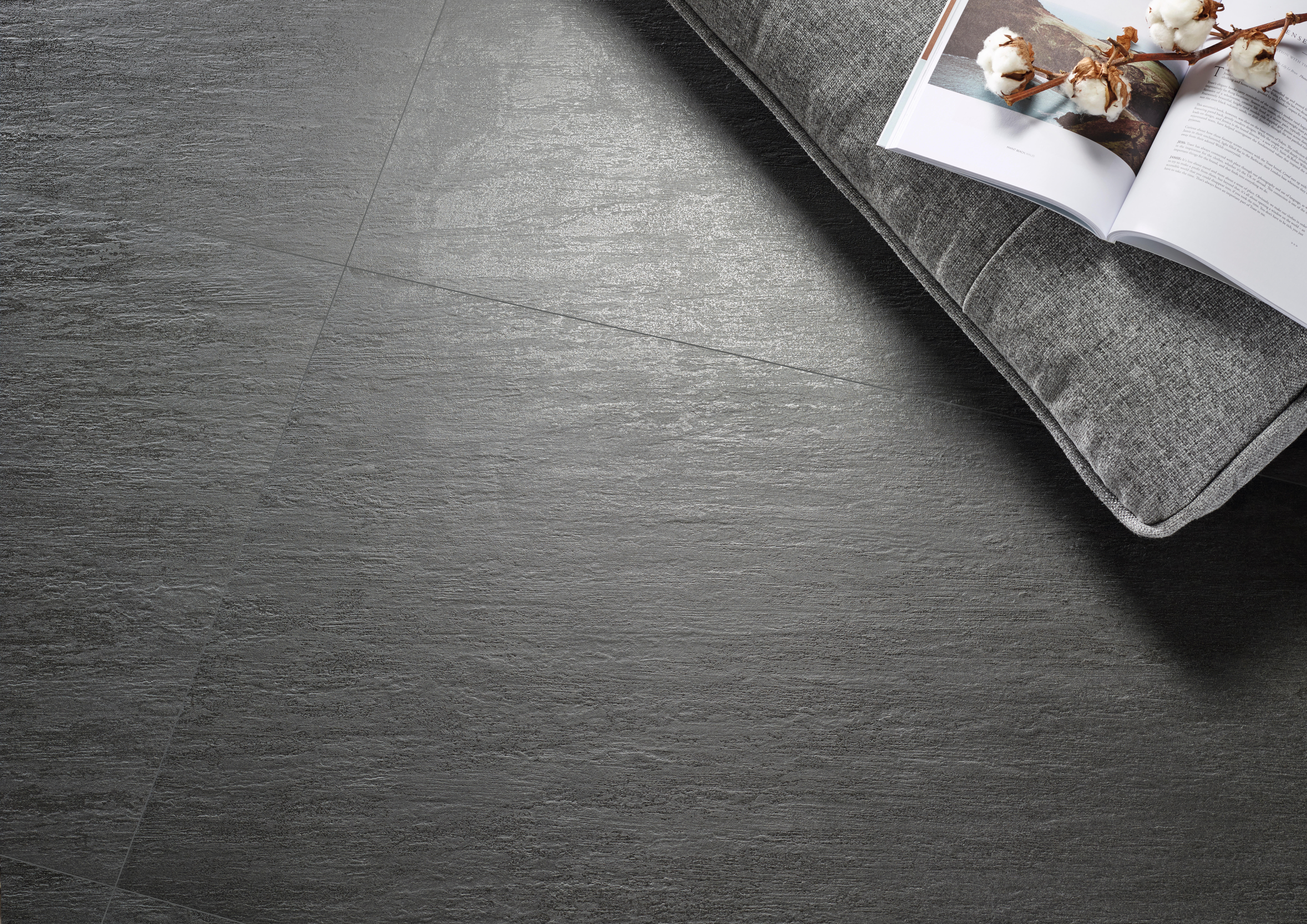 Suelo porcelánico terranova efecto piedra negro 30x60 cm c3 roca tiles