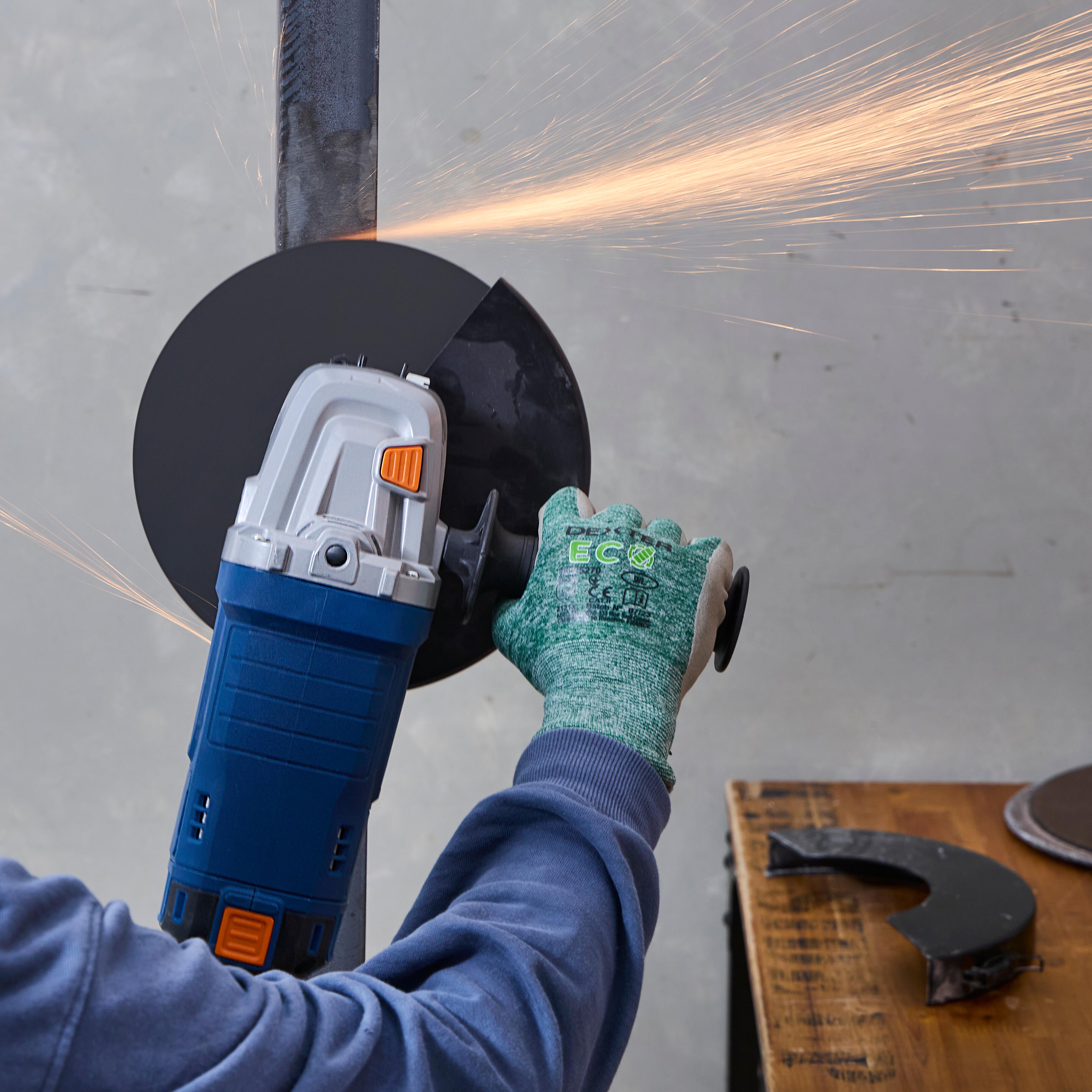 Szlifierka kątowa przewodowa 230 mm 2100 W DEXTER - 4