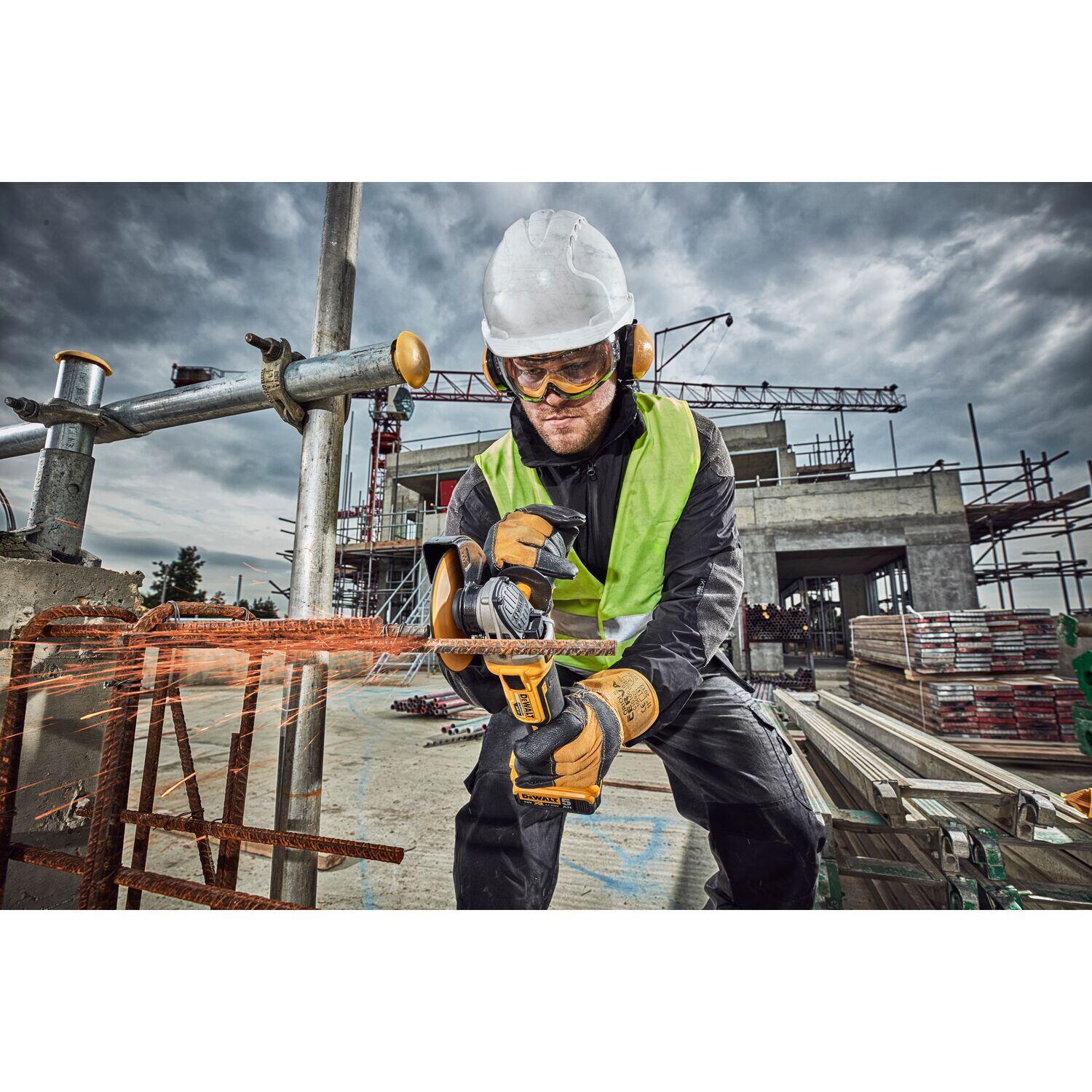 Meuleuse DEWALT XR 18V, En Coffret Sans Batterie 125mm, DCG405NT-XJ - 6