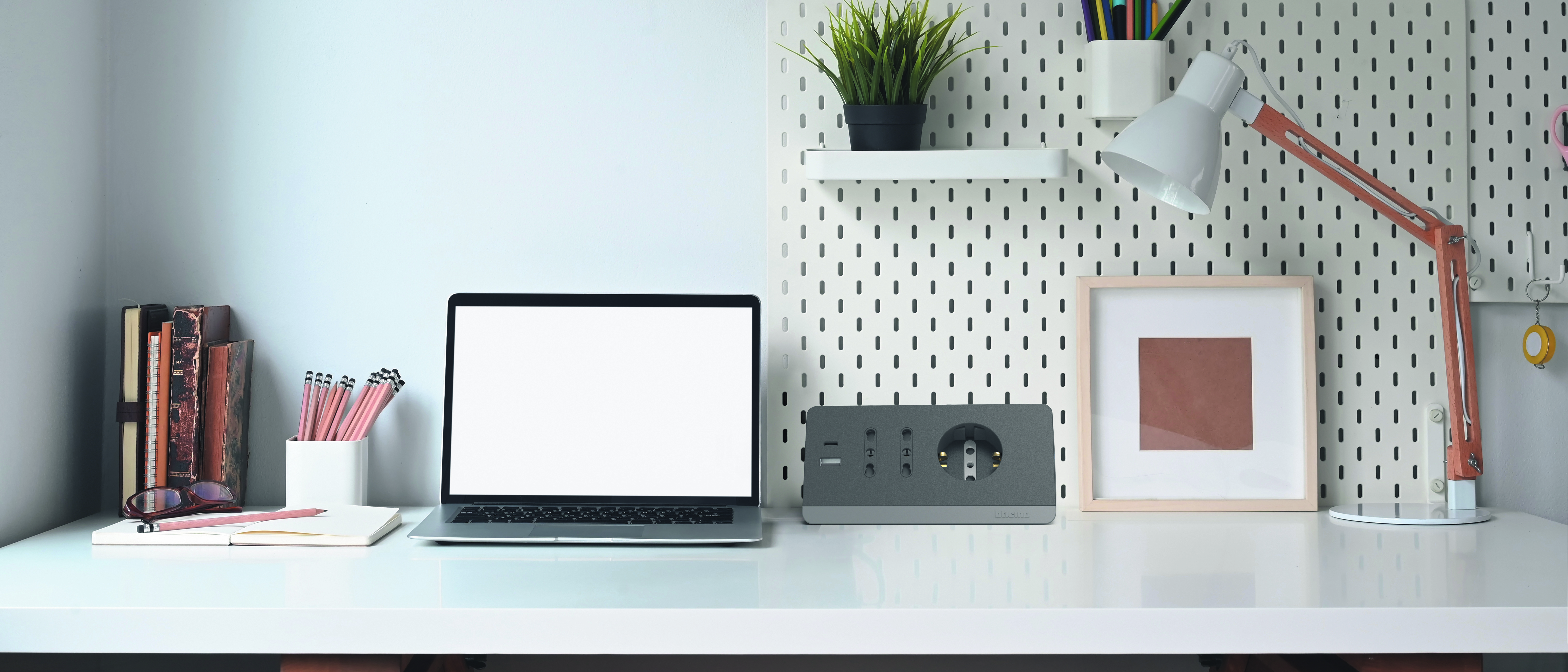 Multipresa, grigio, BTICINO - 2