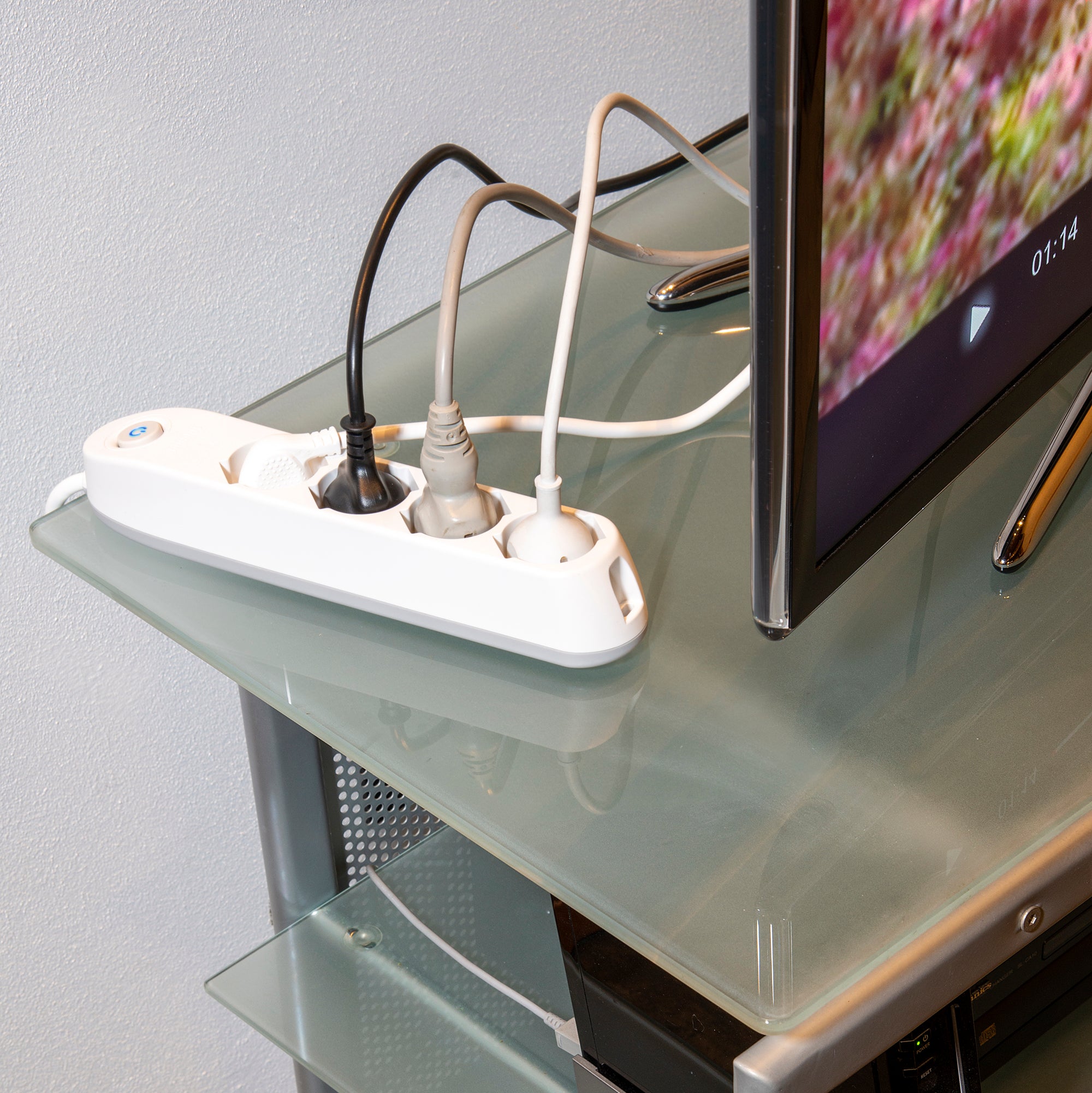 Multipresa BTICINO 4 prese universali cavo 1.5 m bianco - 3