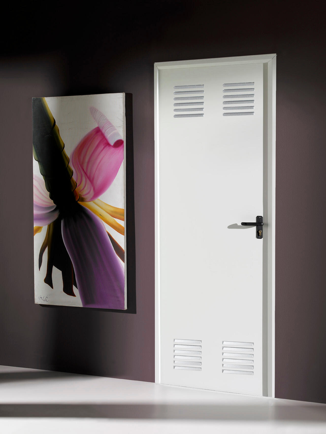 Puerta auxiliar de trastero apertura izquierda blanca con rejilla 80x200cm