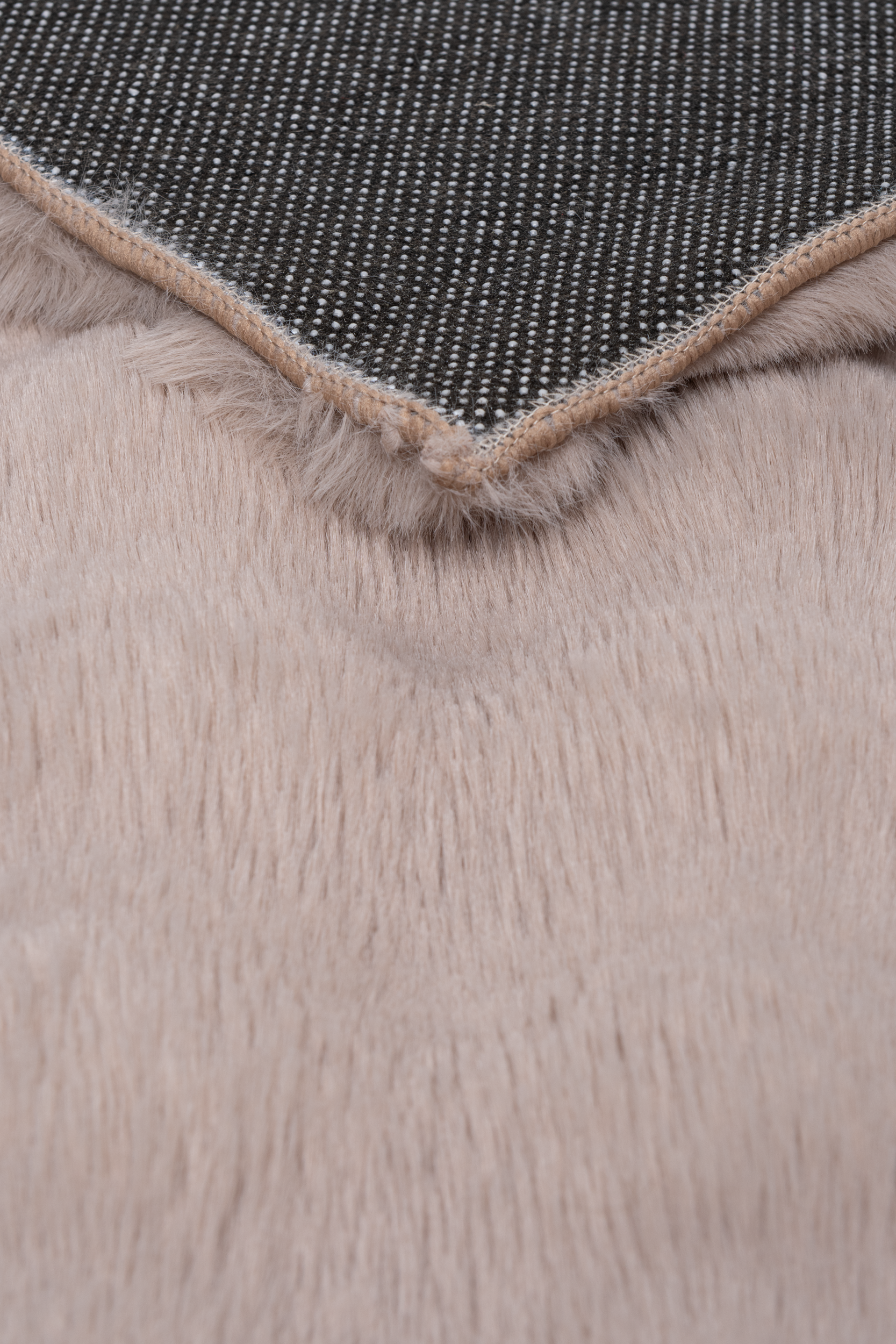 Dywan pluszowy Rabbit Bubble beżowy 80 x 150 cm - 4