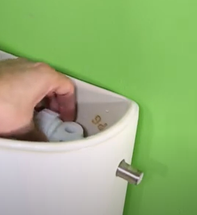 fixar a válvula de enchimento